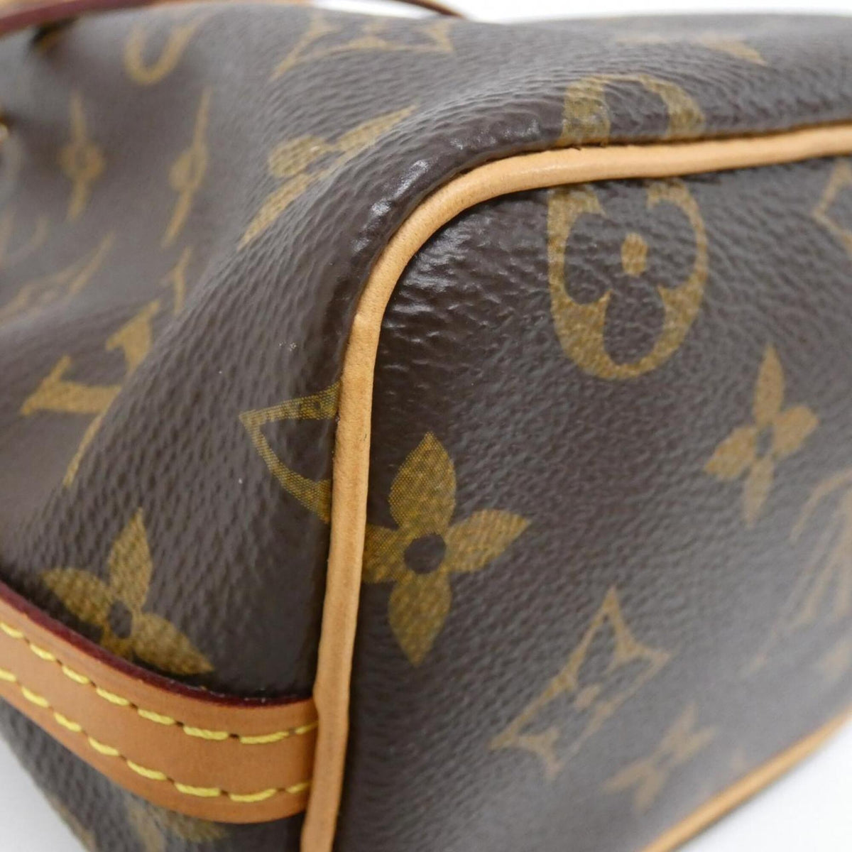 Louis Vuitton Brown Coated Canvas Shoulder Bag (Pre-Owned)