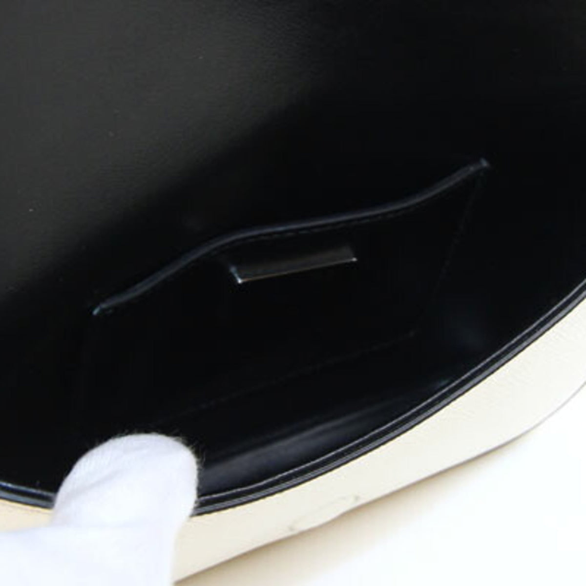 Prada Black White Leather Pochette Shoulder Bag (Pre-Owned)