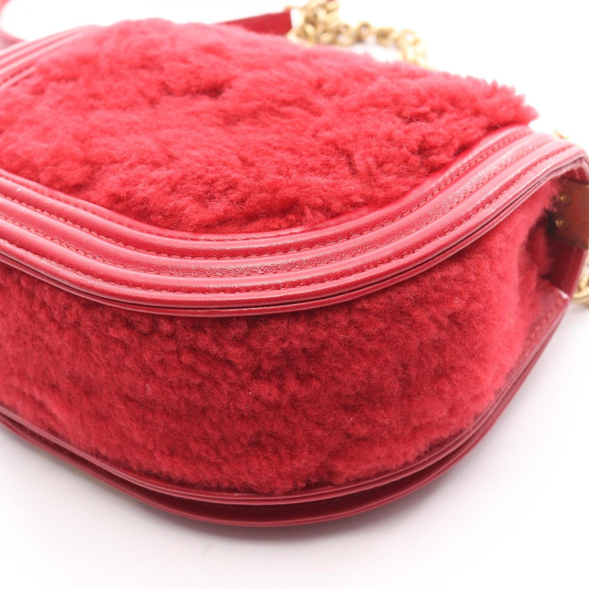 Chanel Red Color Leather Handbag Shoulder Bag (Pre-Owned)