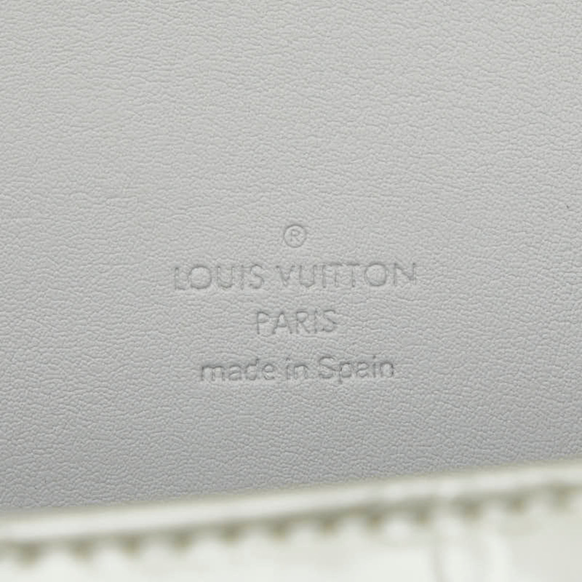 Louis Vuitton Gris Silver Patent Leather Leather Shoulder Bag (Pre-Owned)