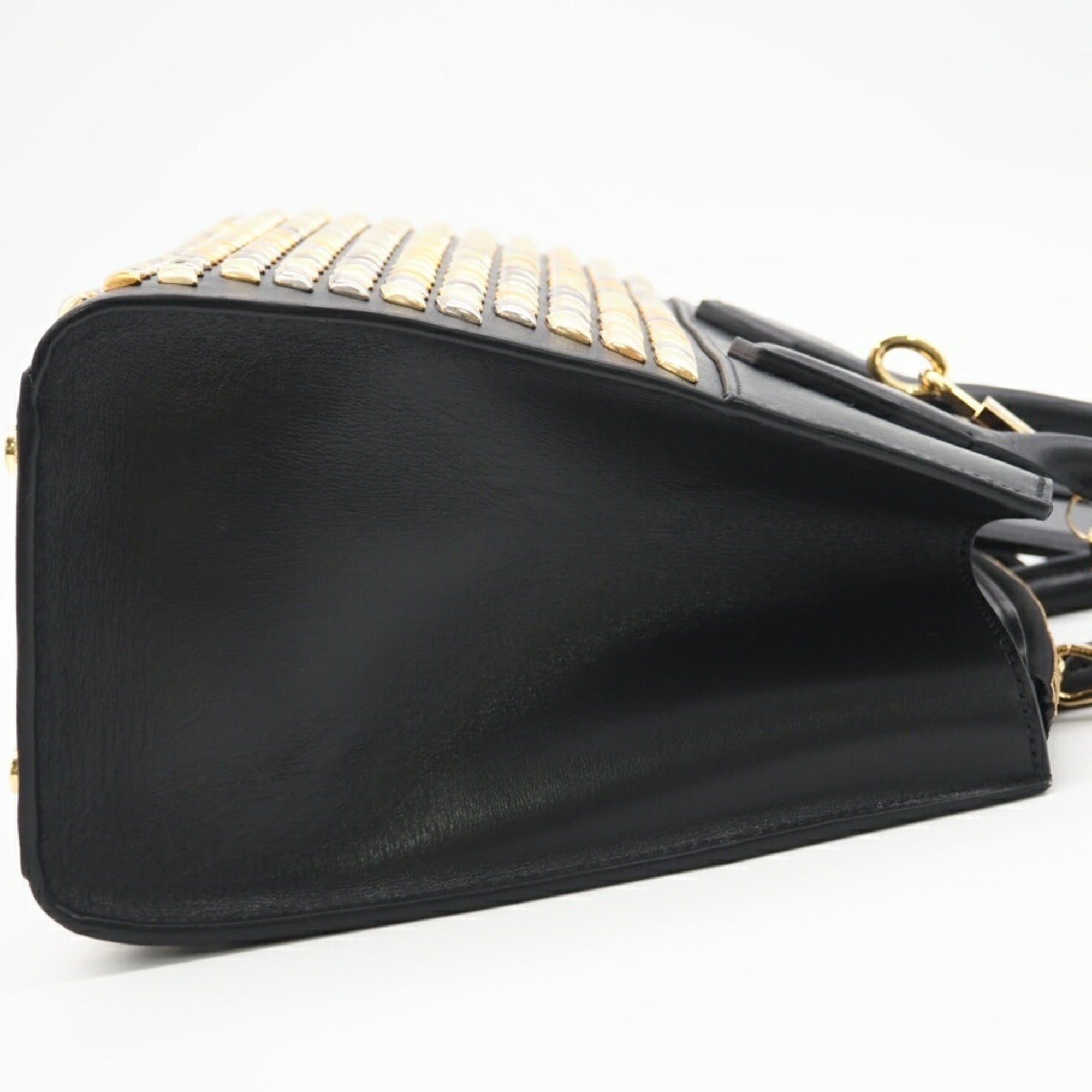 Louis Vuitton Black Gold Leather Shoulder Bag (Pre-Owned)