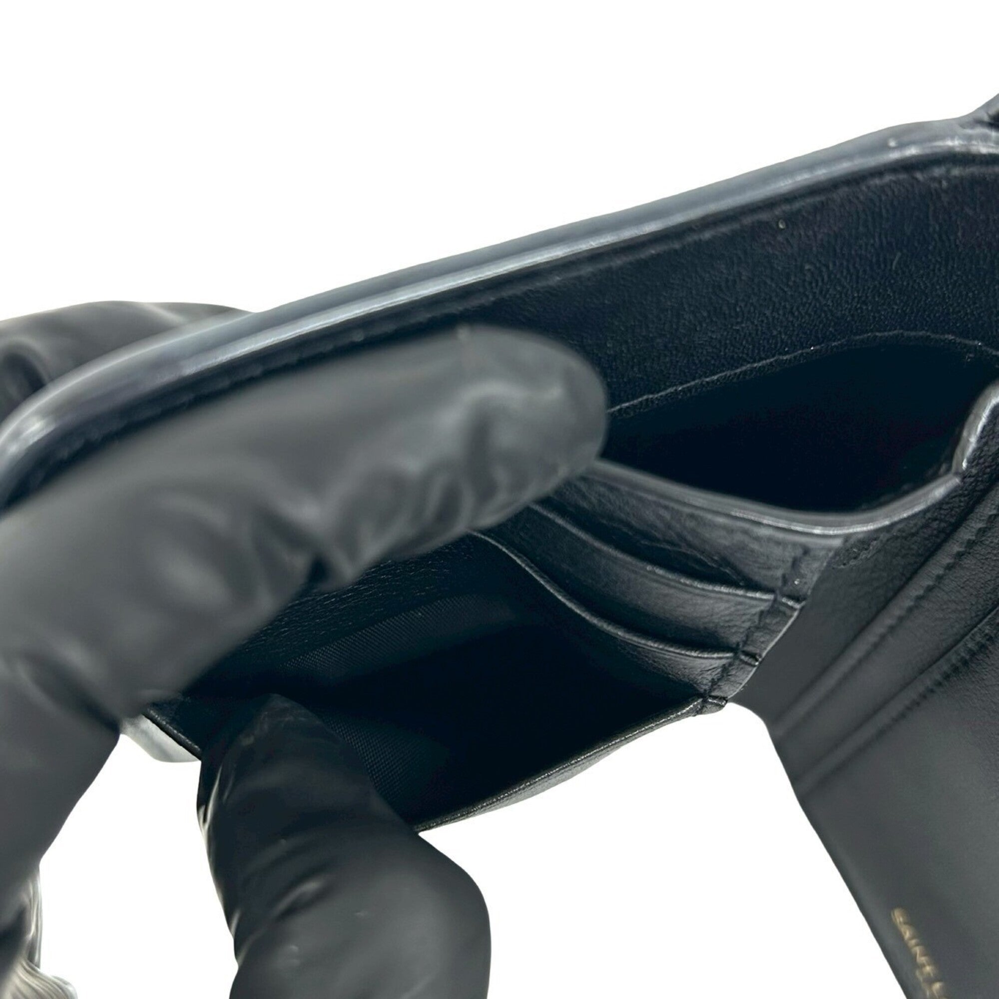 Saint Laurent Black Leather Wallet (Bi-Fold) (Pre-Owned)