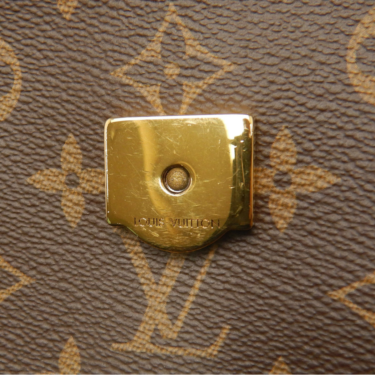 Louis Vuitton Brown Monogram Monogram Shoulder Bag (Pre-Owned)