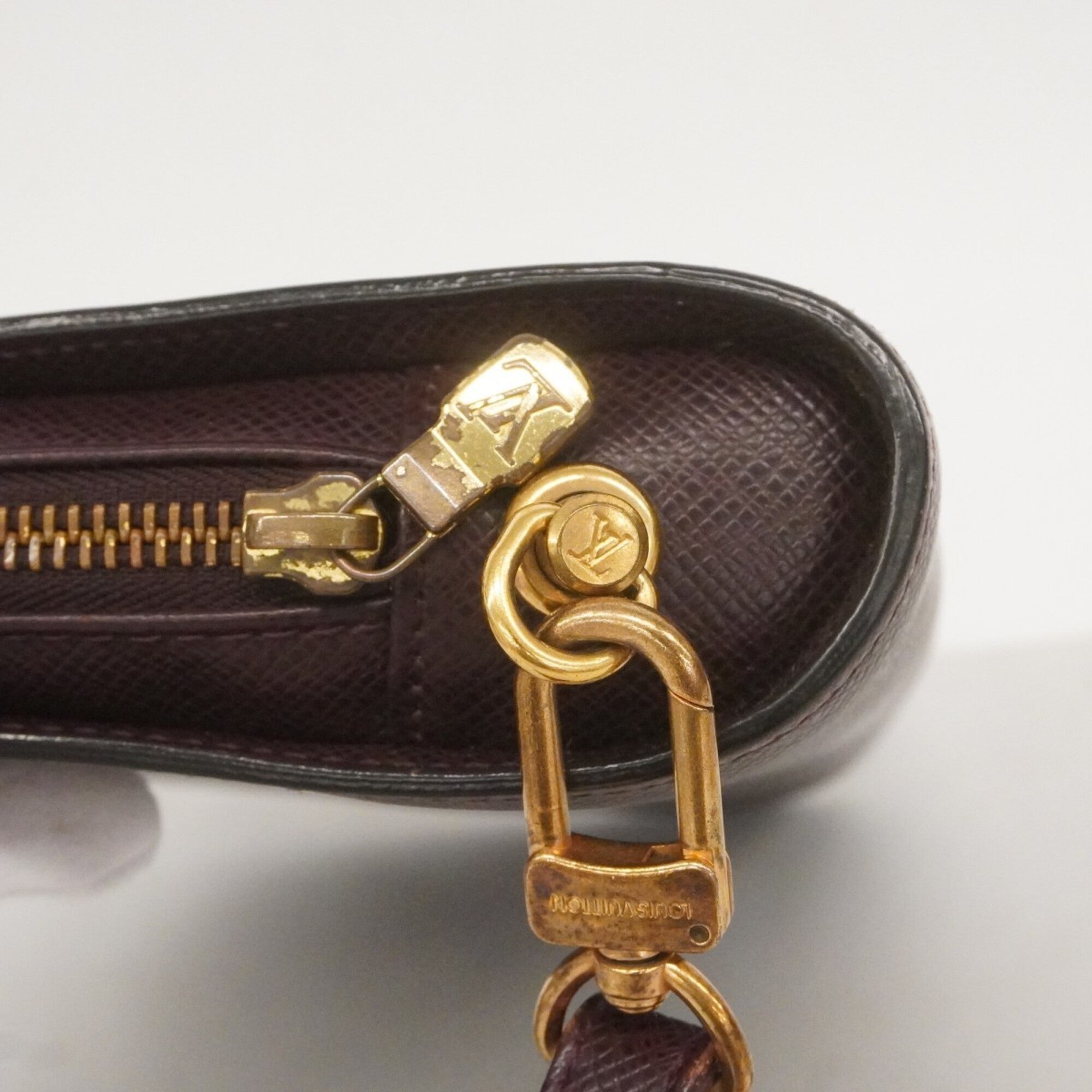 Louis Vuitton Acajou Clutch Bag (Pre-Owned)