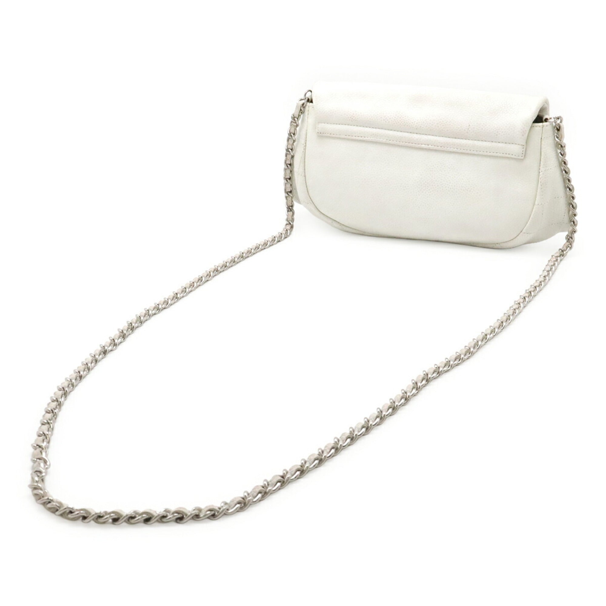 Chanel White Grained Calfskin Pochette Shoulder Bag (Pre-Owned)