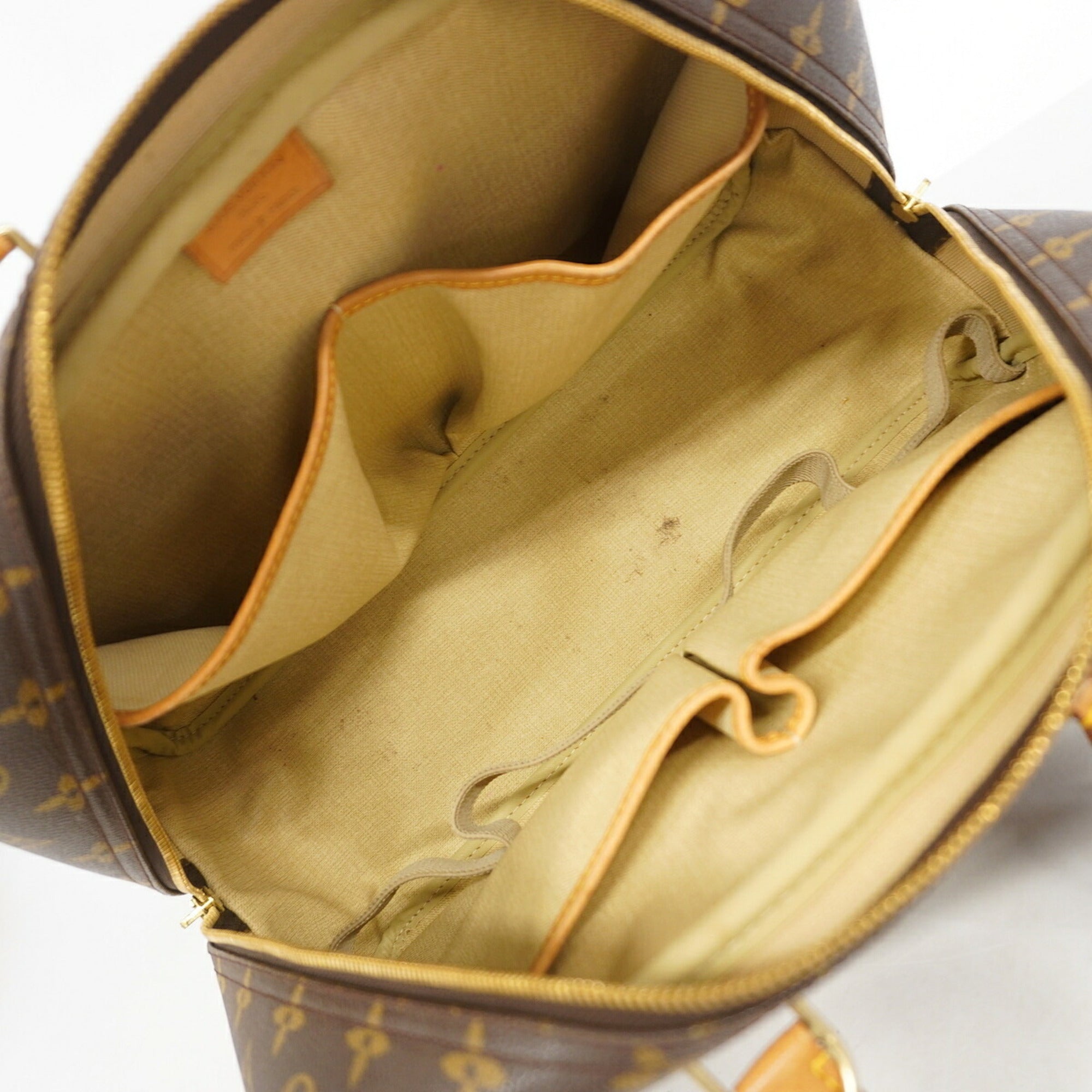 Louis Vuitton Brown Handbag (Pre-Owned)