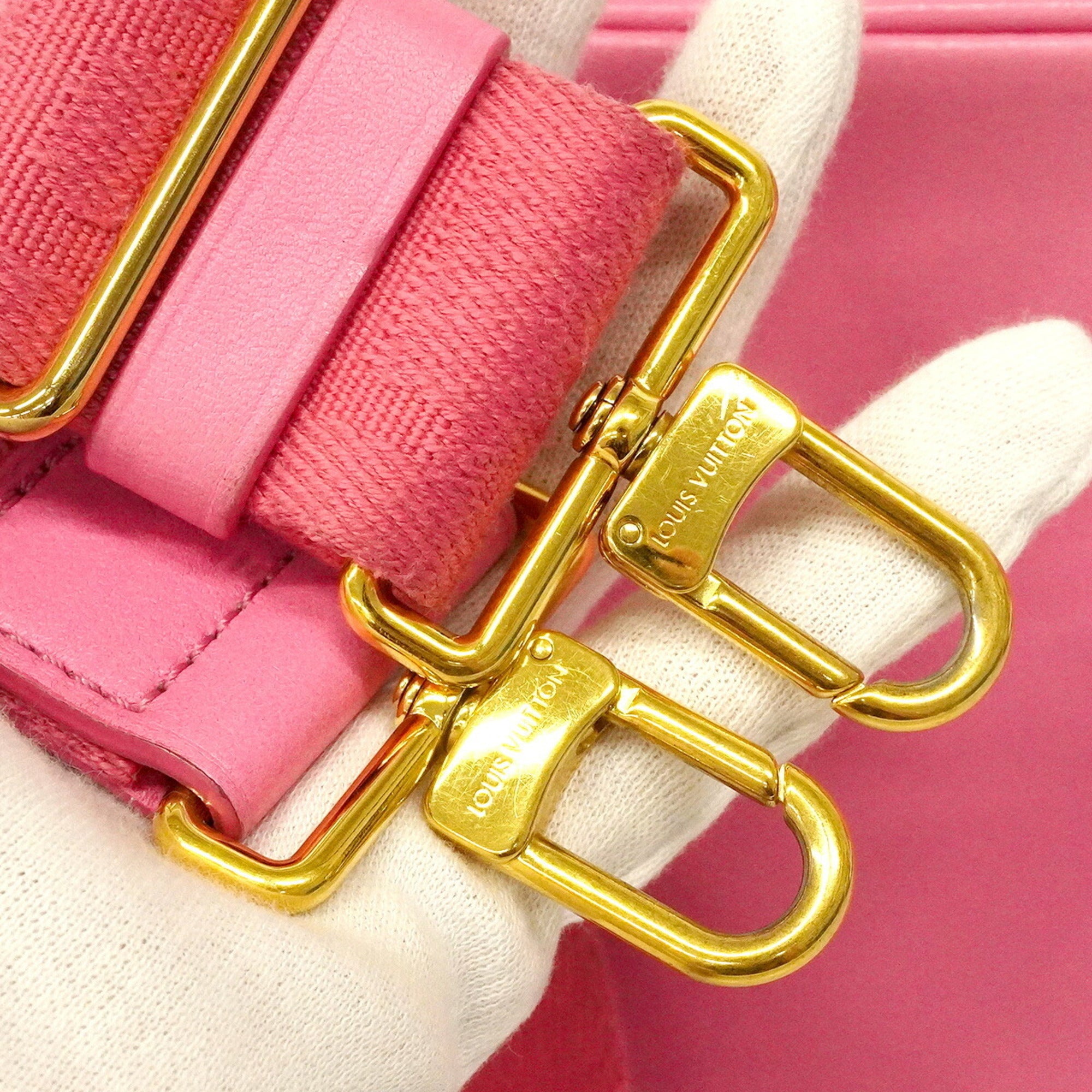 Louis Vuitton Rose Sling Bag (Pre-Owned)