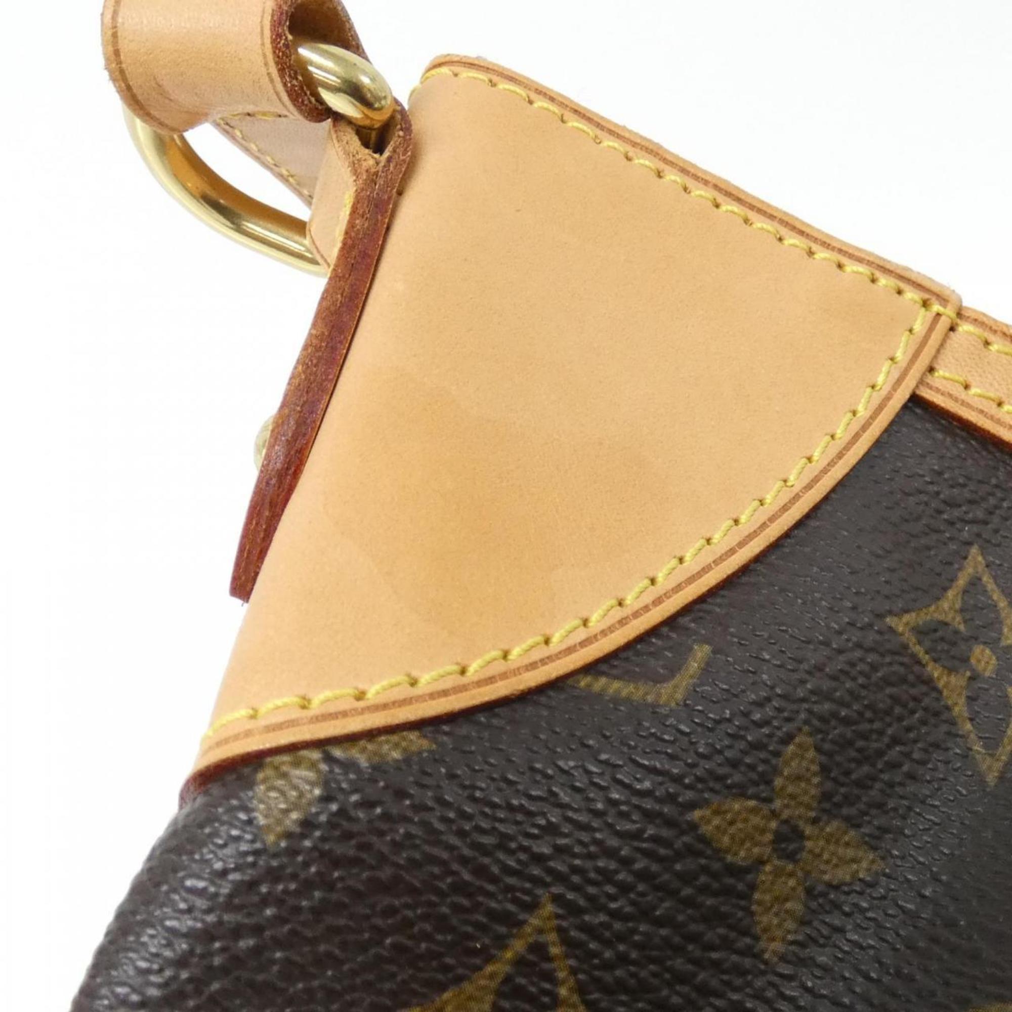 Louis Vuitton Marron Coated Canvas Shoulder Bag (Pre-Owned)