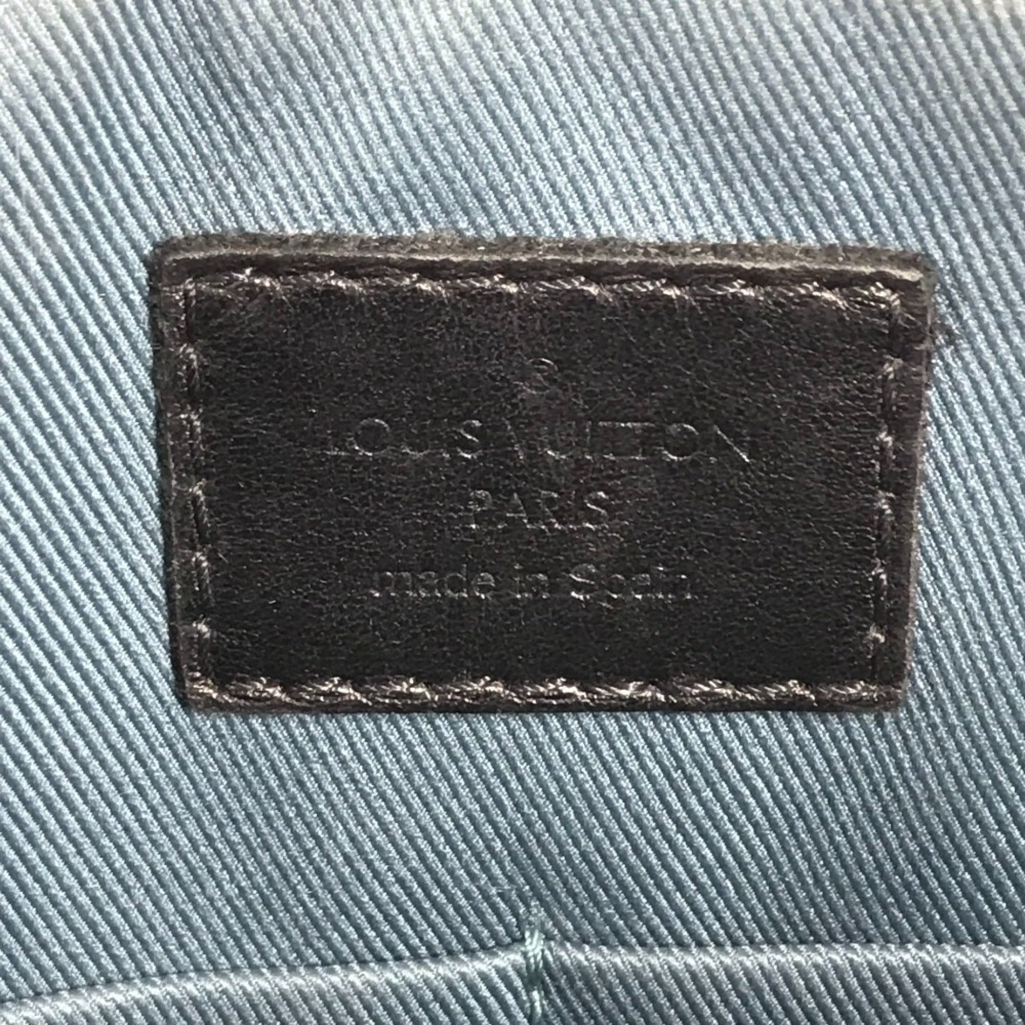 Louis Vuitton Black Damier Graphite Damier Graphite Messenger Bag Shoulder Bag (Pre-Owned)