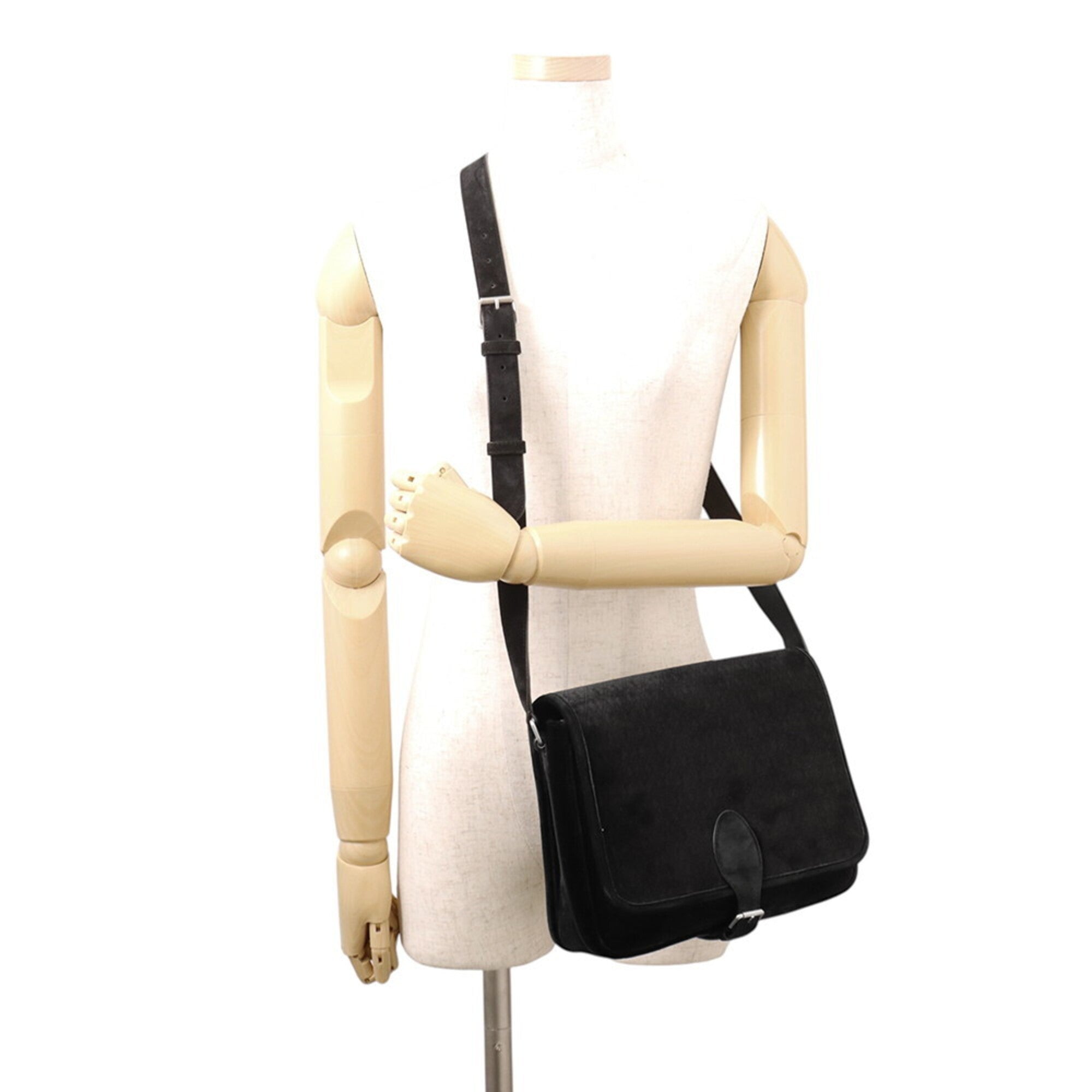 Yves Saint Laurent Black Velvet Handbag Shoulder Bag (Pre-Owned)