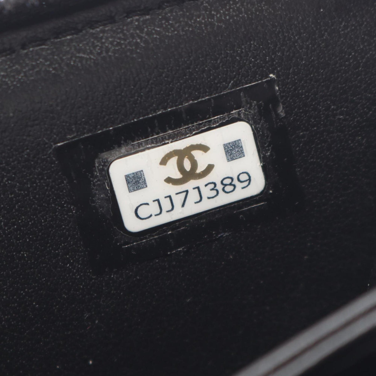 Chanel Black Leather Handbag Shoulder Bag (Pre-Owned)