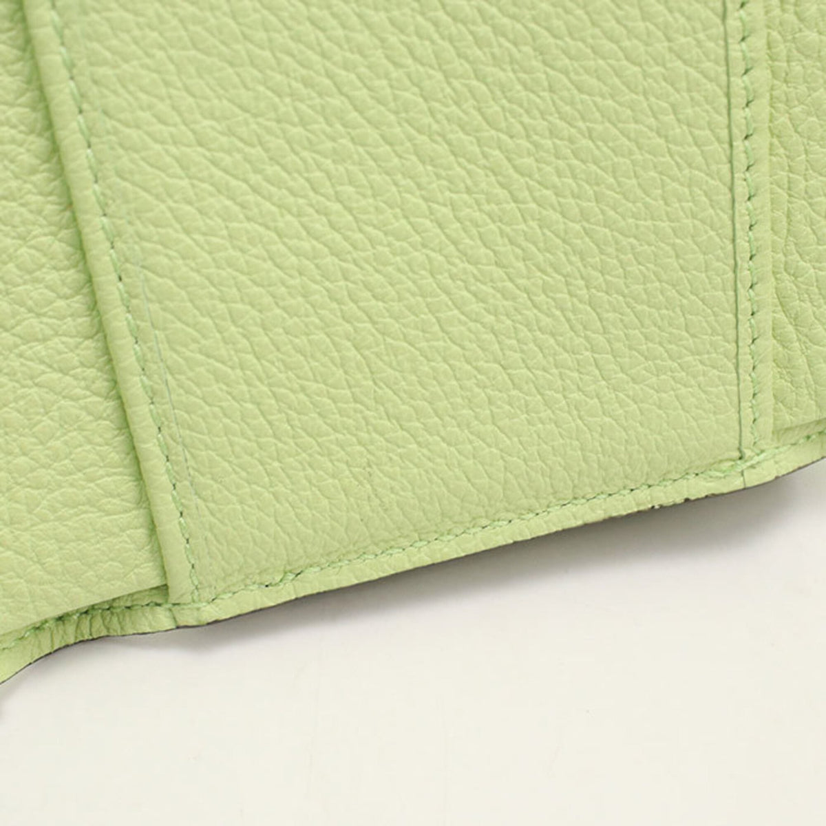 Gucci Green Leather Wallet (Tri-Fold) (Pre-Owned)