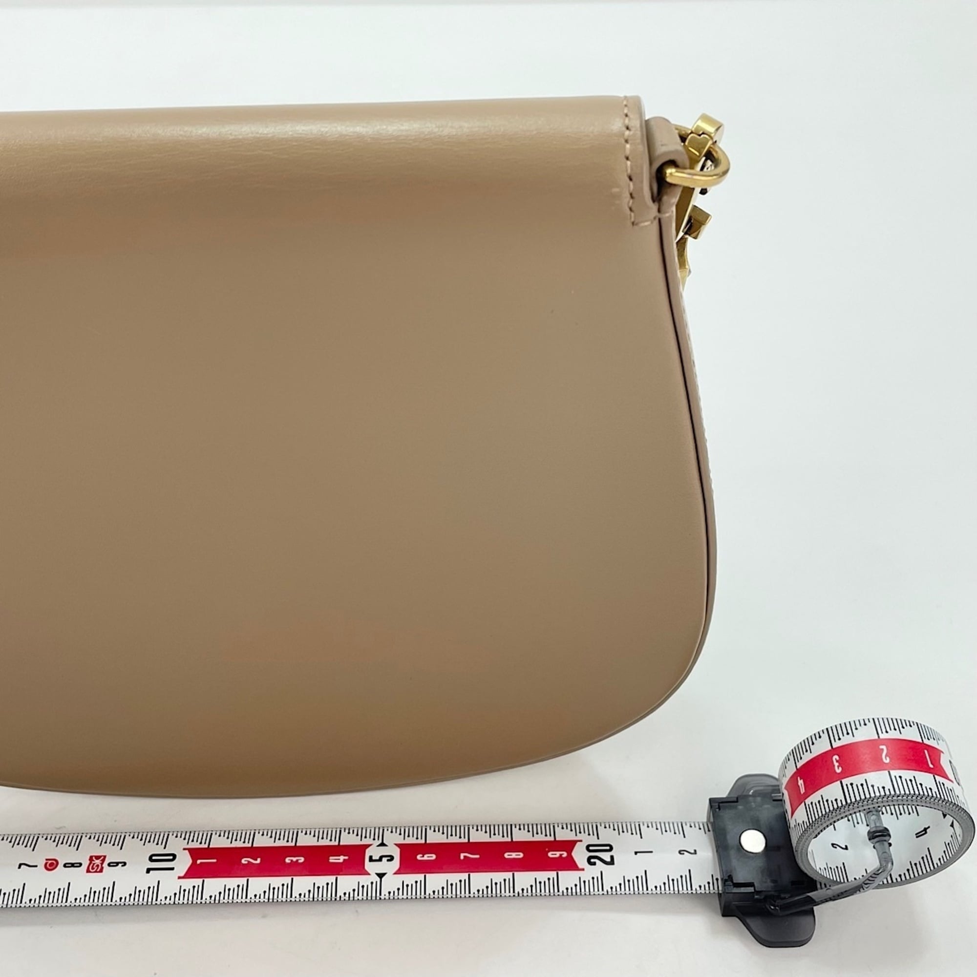 Yves Saint Laurent Beige Shoulder Bag (Pre-Owned)