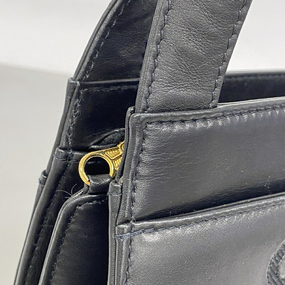 Chanel Black Leather Tote Bag (Pre-Owned)