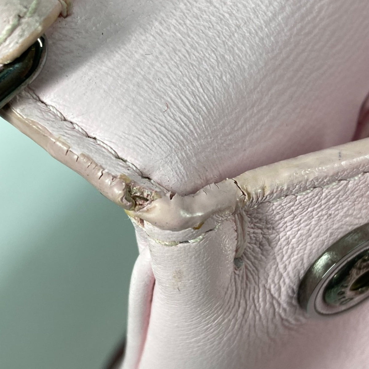 Christian Dior Pink Leather Handbag (Pre-Owned)