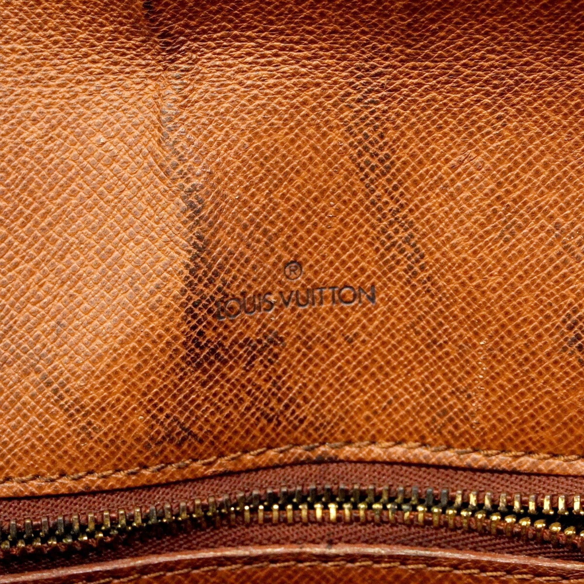 Louis Vuitton Brown Shoulder Bag (Pre-Owned)