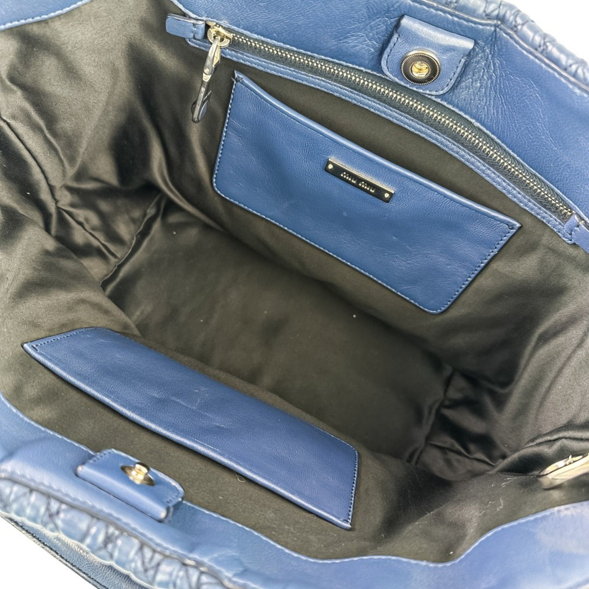 Miu Miu Blue Leather Handbag Shoulder Bag (Pre-Owned)