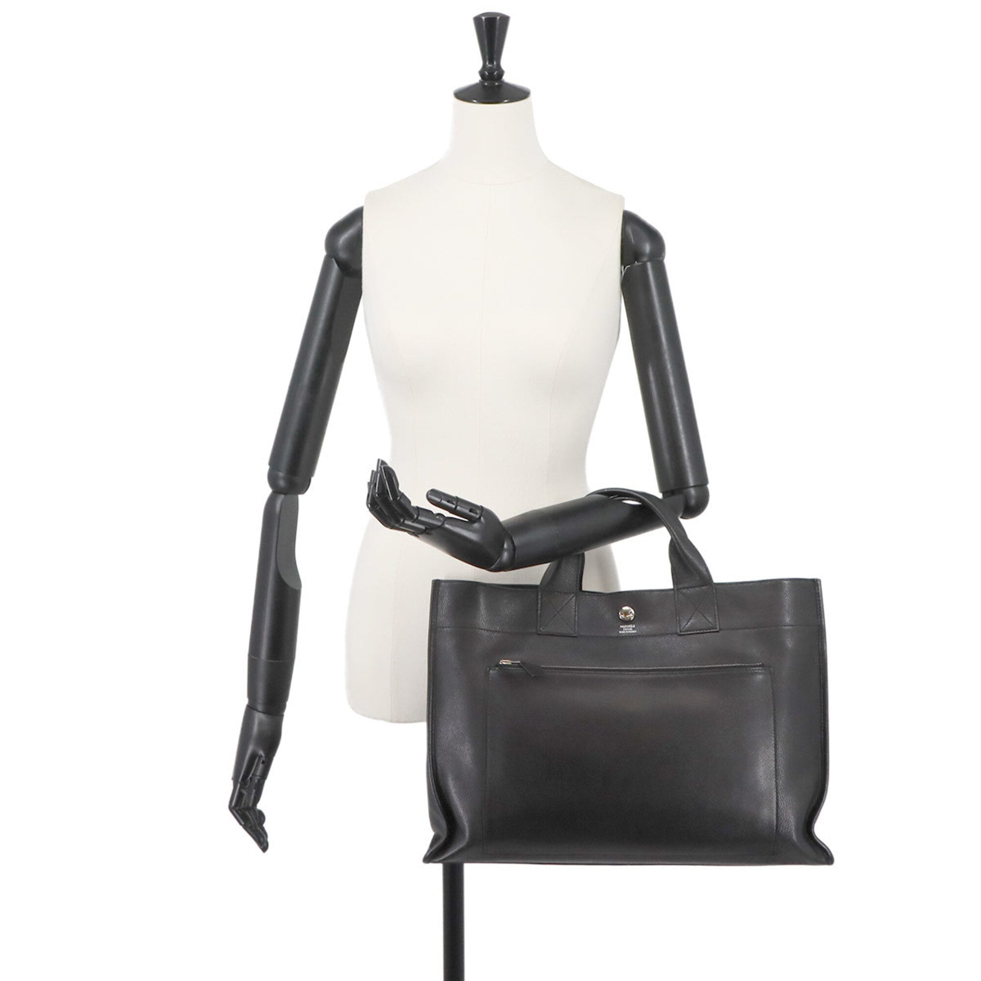 Hermes Black Evergrain Leather Handbag (Pre-Owned)