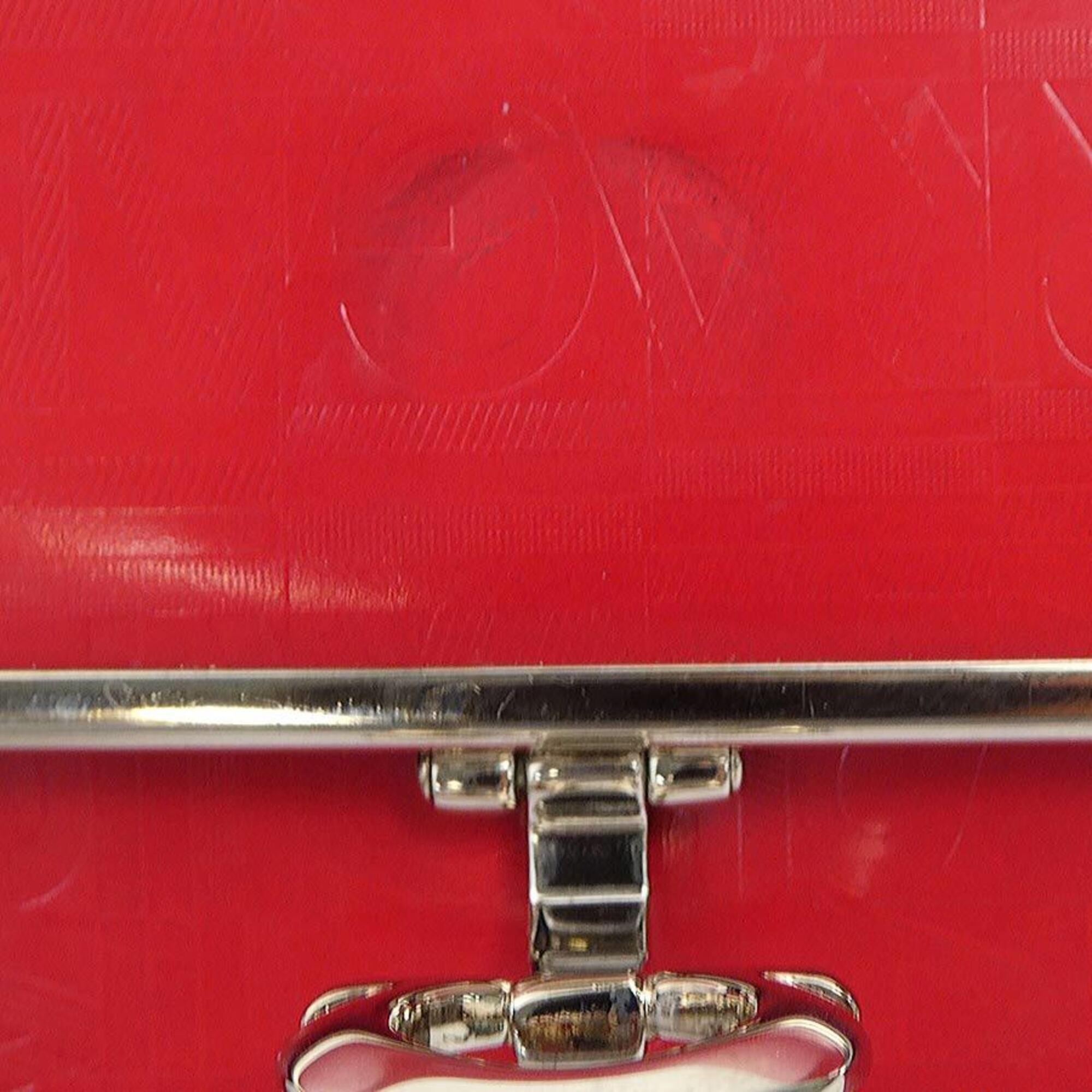 Salvatore Ferragamo Red Color Leather Wallet (Bi-Fold) (Pre-Owned)