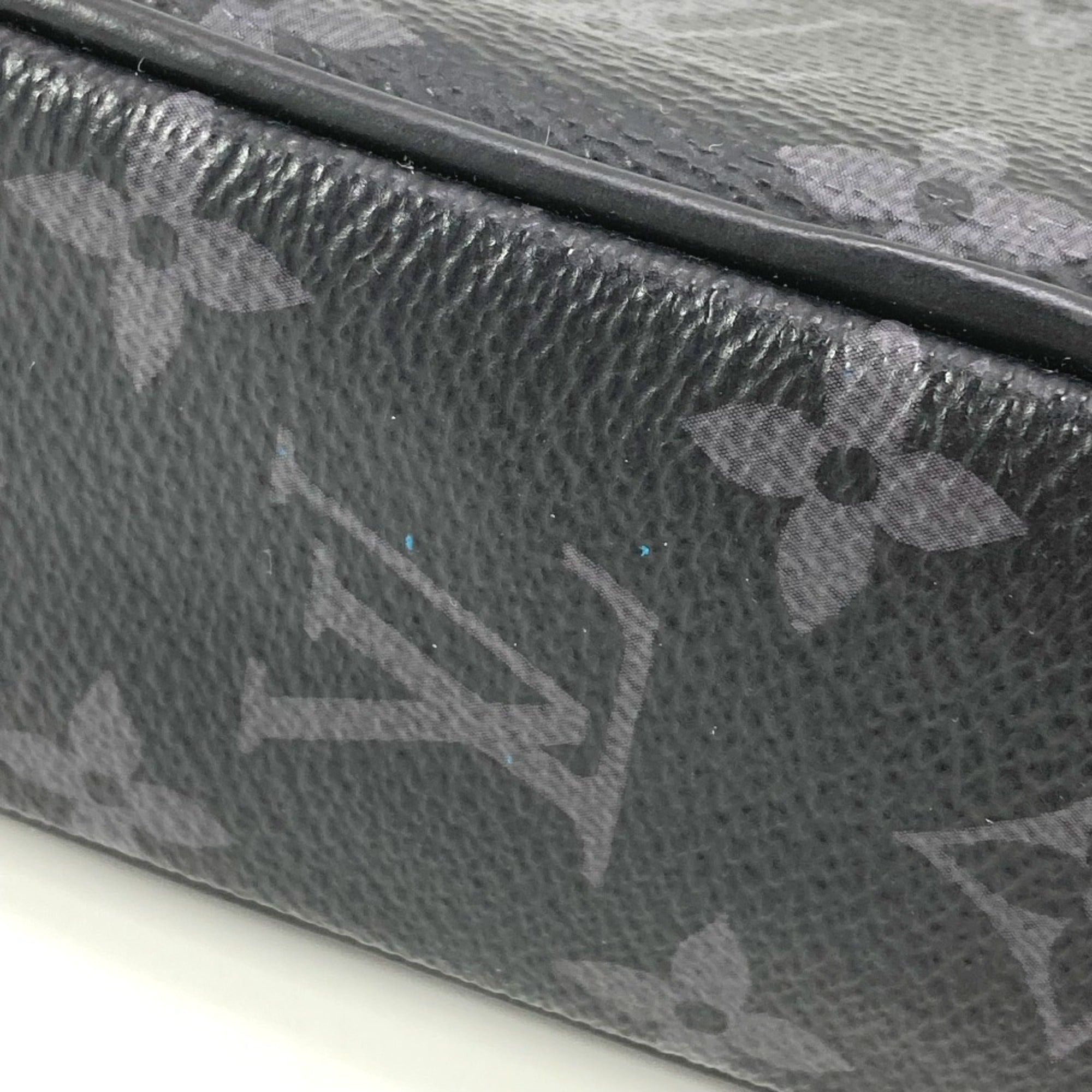 Louis Vuitton Black Monogram Eclipse Canvas Clutch Bag Pouch (Pre-Owned)