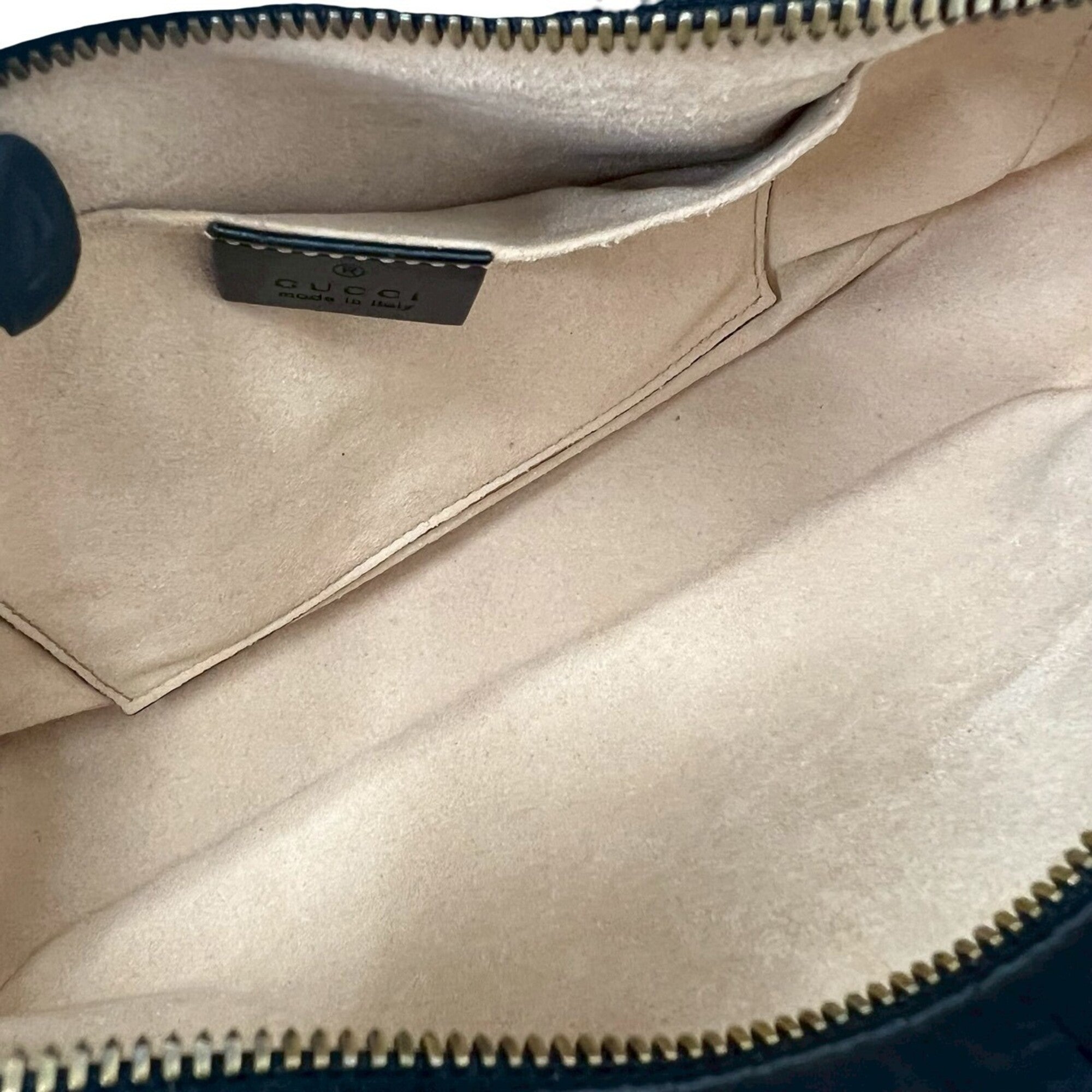 Gucci Black Leather Pochette Shoulder Bag (Pre-Owned)