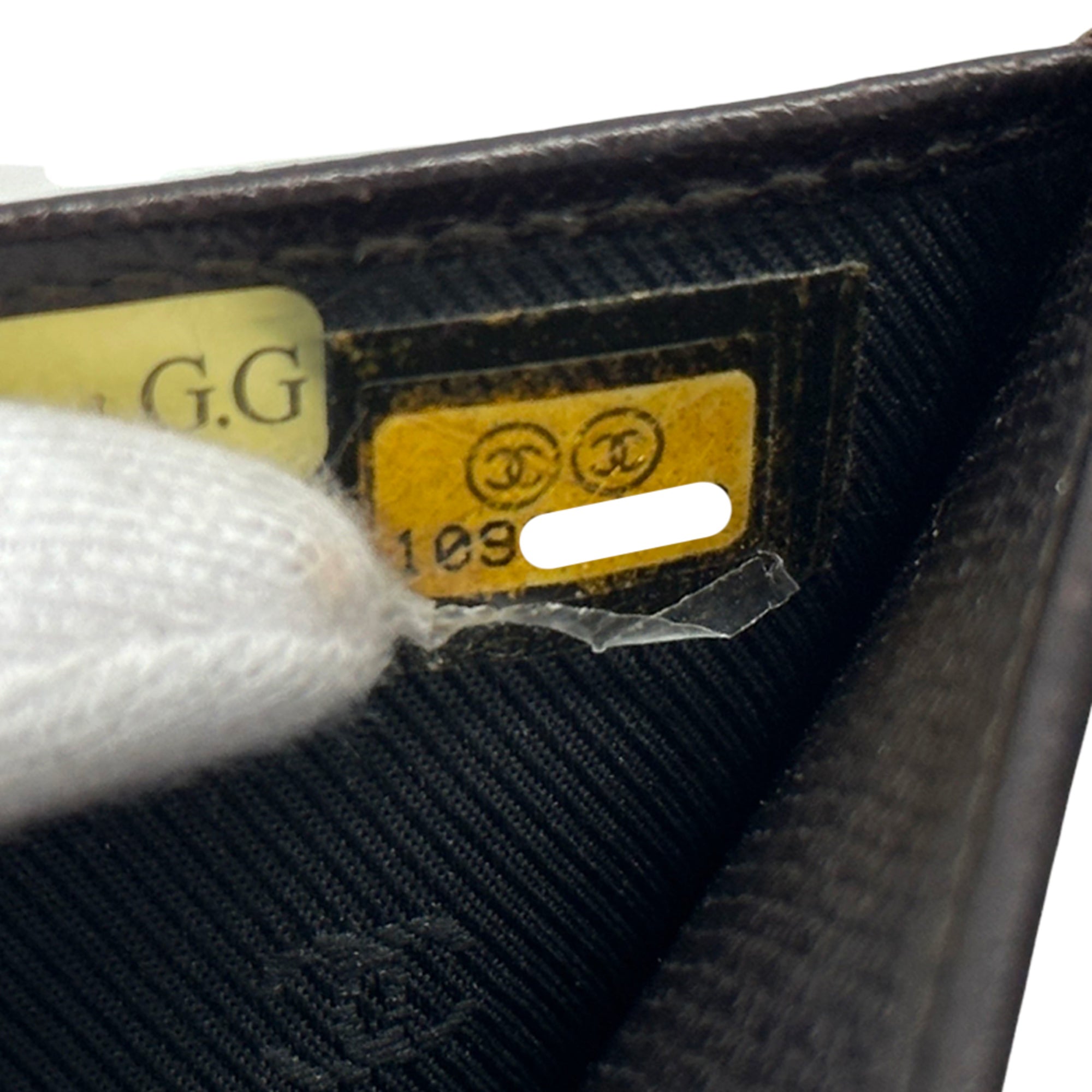 Chanel Dark Brown Leather Wallet (Bi-Fold) (Pre-Owned)
