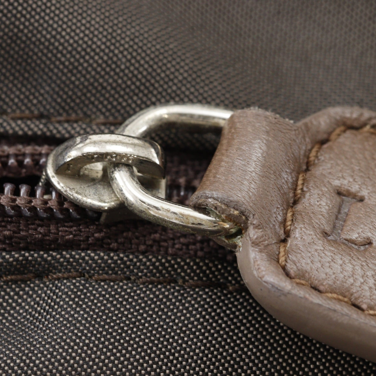 Loewe Brown Leather Handbag (Pre-Owned)
