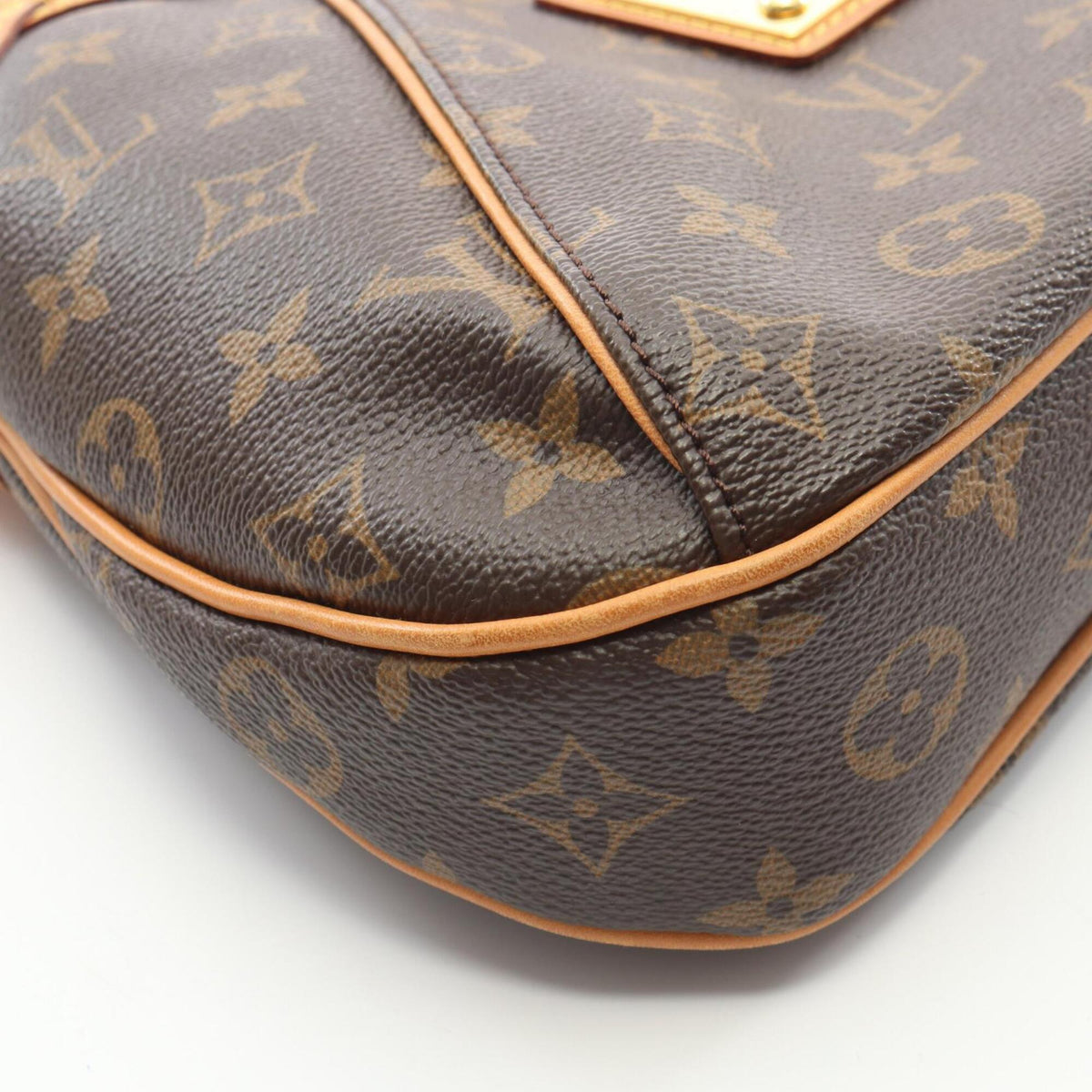 Louis Vuitton Brown Coated Canvas Leather Handbag Shoulder Bag (Pre-Owned)
