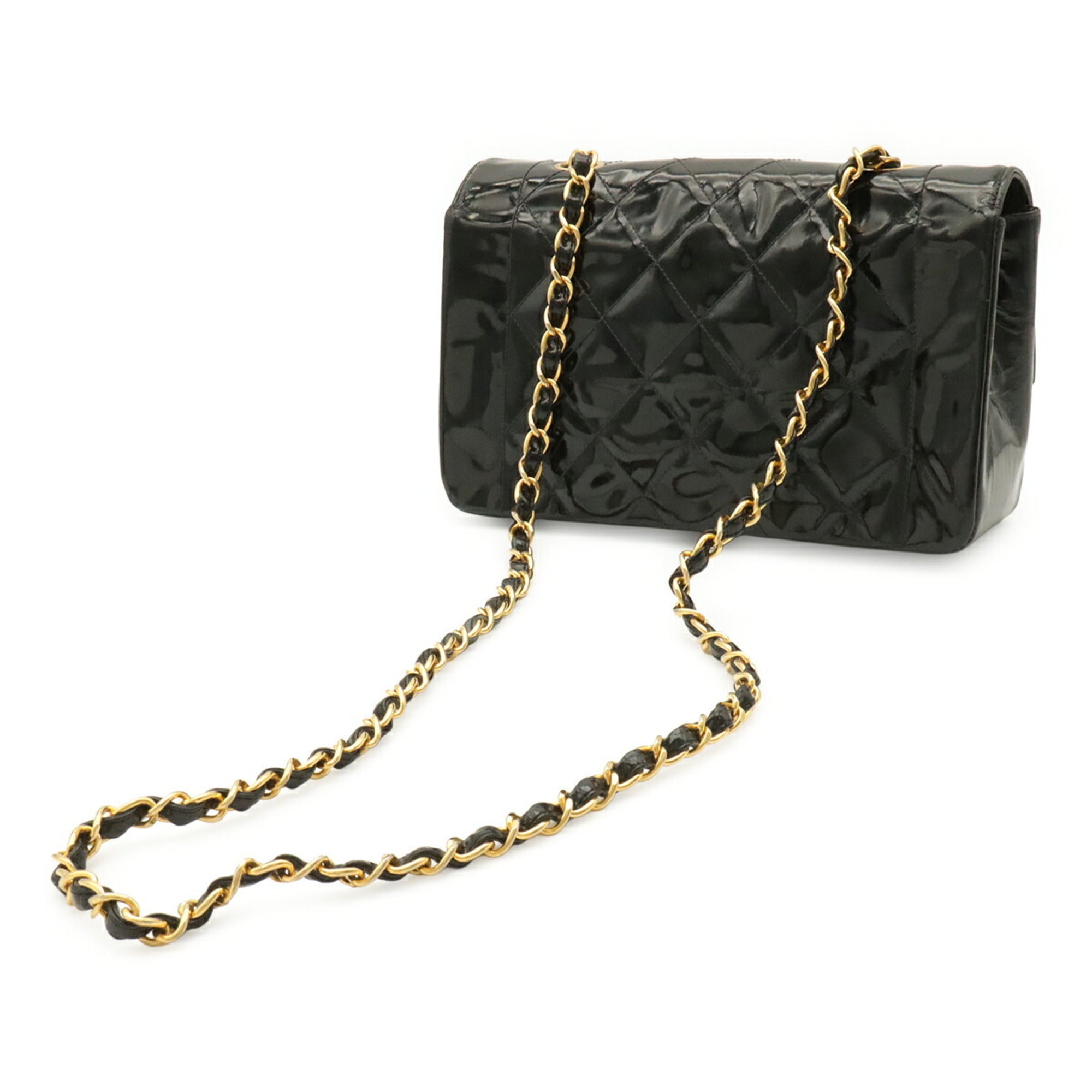 Chanel Matelasse Black Leather Shoulder Bag (Pre-Owned)