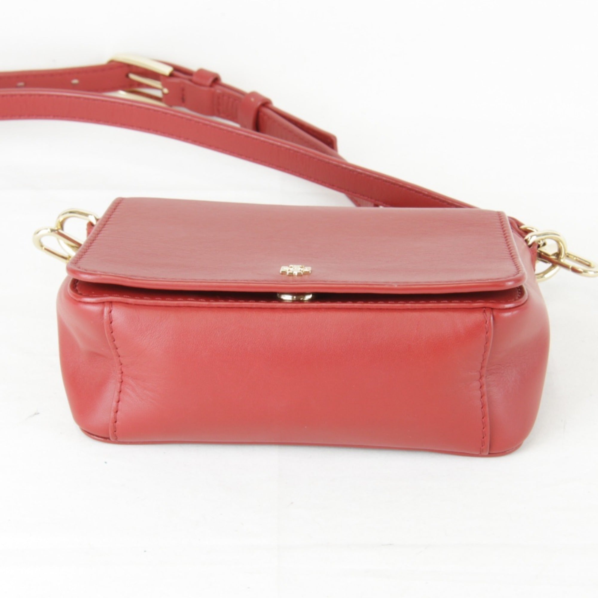 Tory Burch Red Color Leather Shoulder Bag (Pre-Owned)