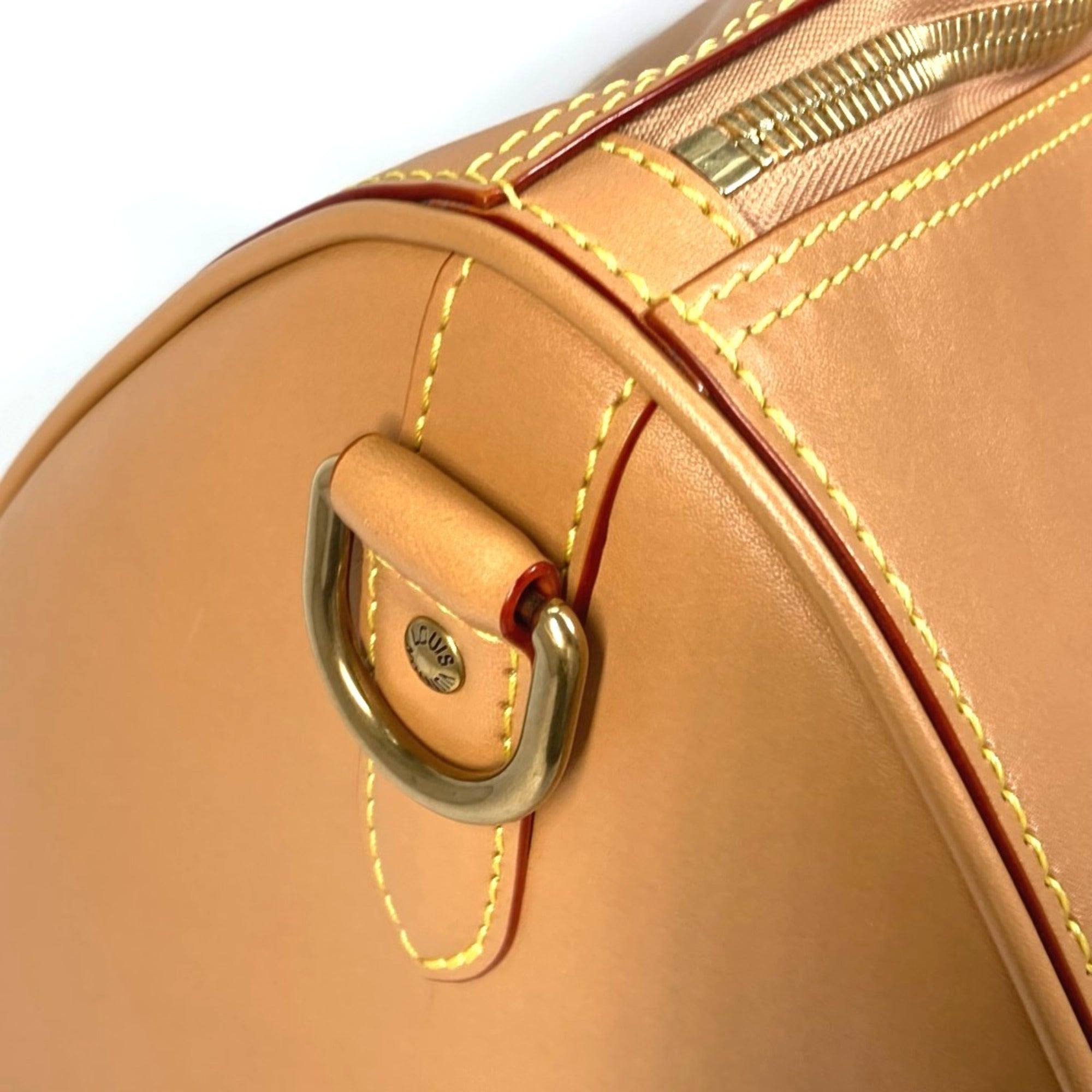 Louis Vuitton Beige Leather Boston Bag (Pre-Owned)