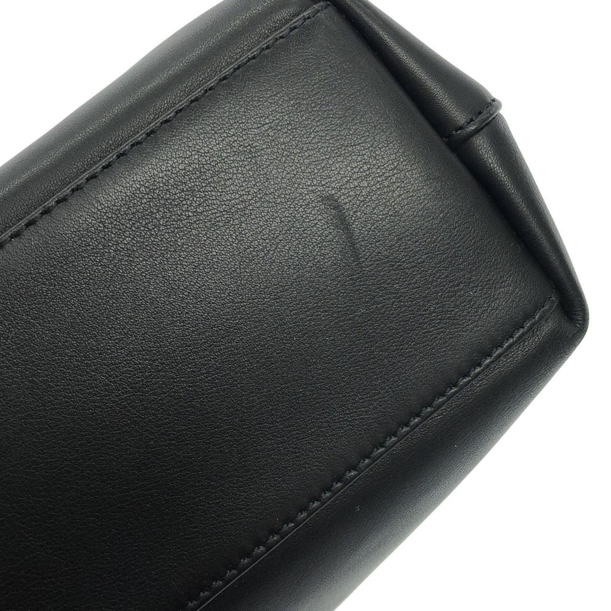 Christian Dior Black Leather Handbag (Pre-Owned)