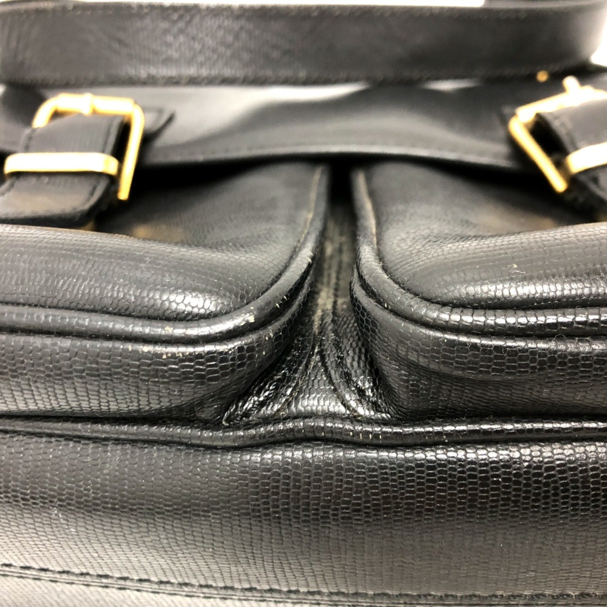 Celine Black Leather Shoulder Bag (Pre-Owned)