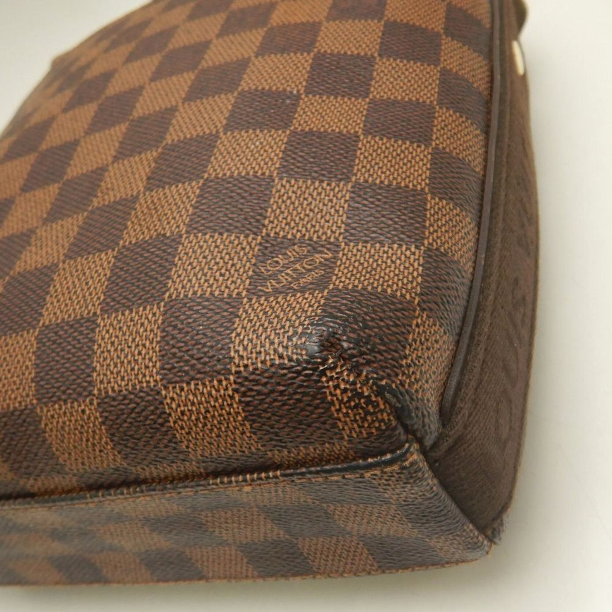 Louis Vuitton Damier Ebene Damier Canvas Shoulder Bag (Pre-Owned)