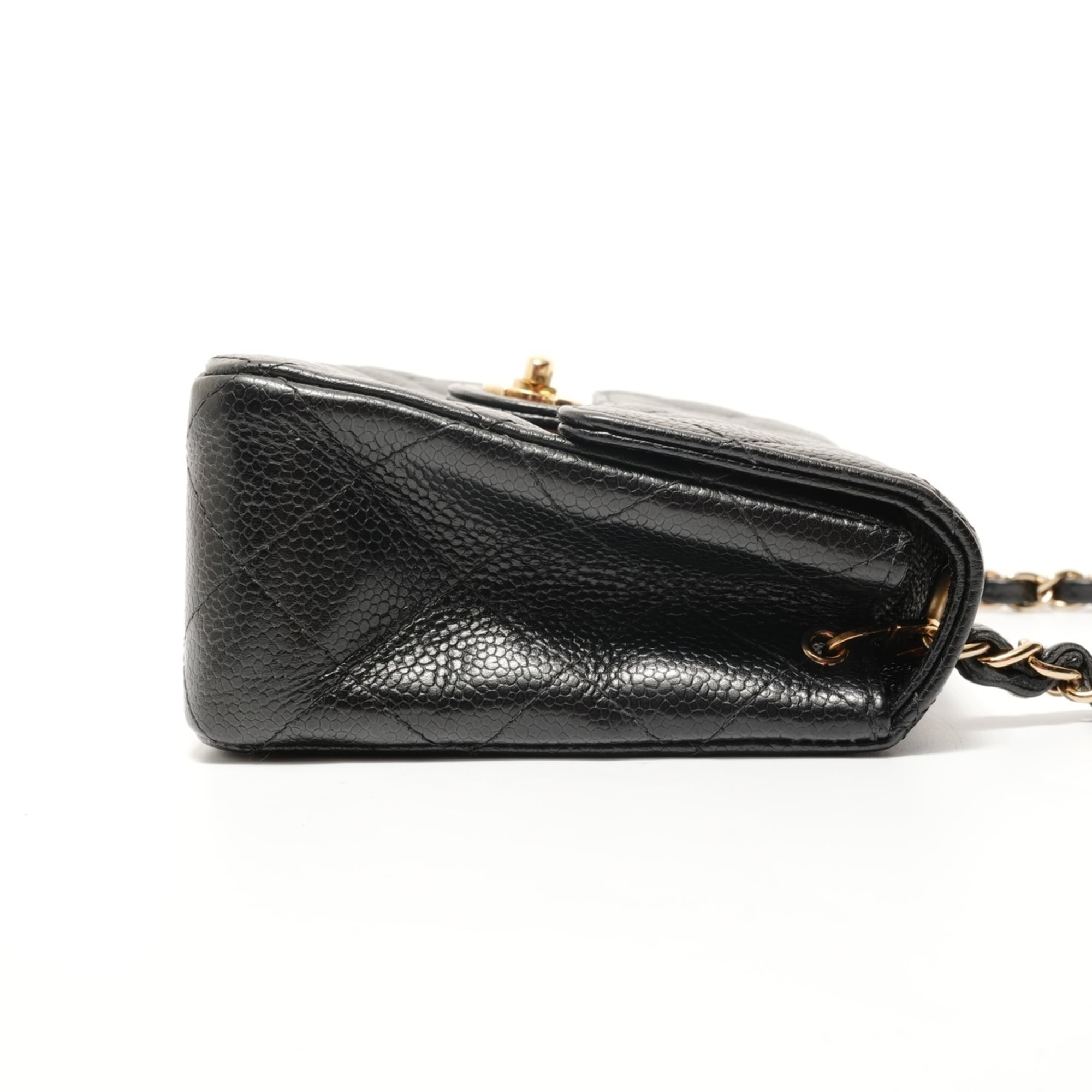 Chanel Black Grained Calfskin Shoulder Bag (Pre-Owned)