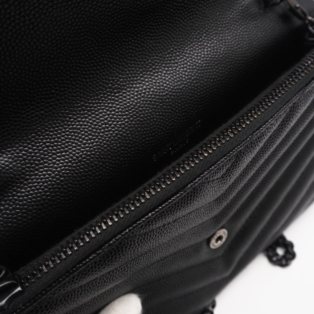 Yves Saint Laurent Cassandre Black Leather Shoulder Bag (Pre-Owned)