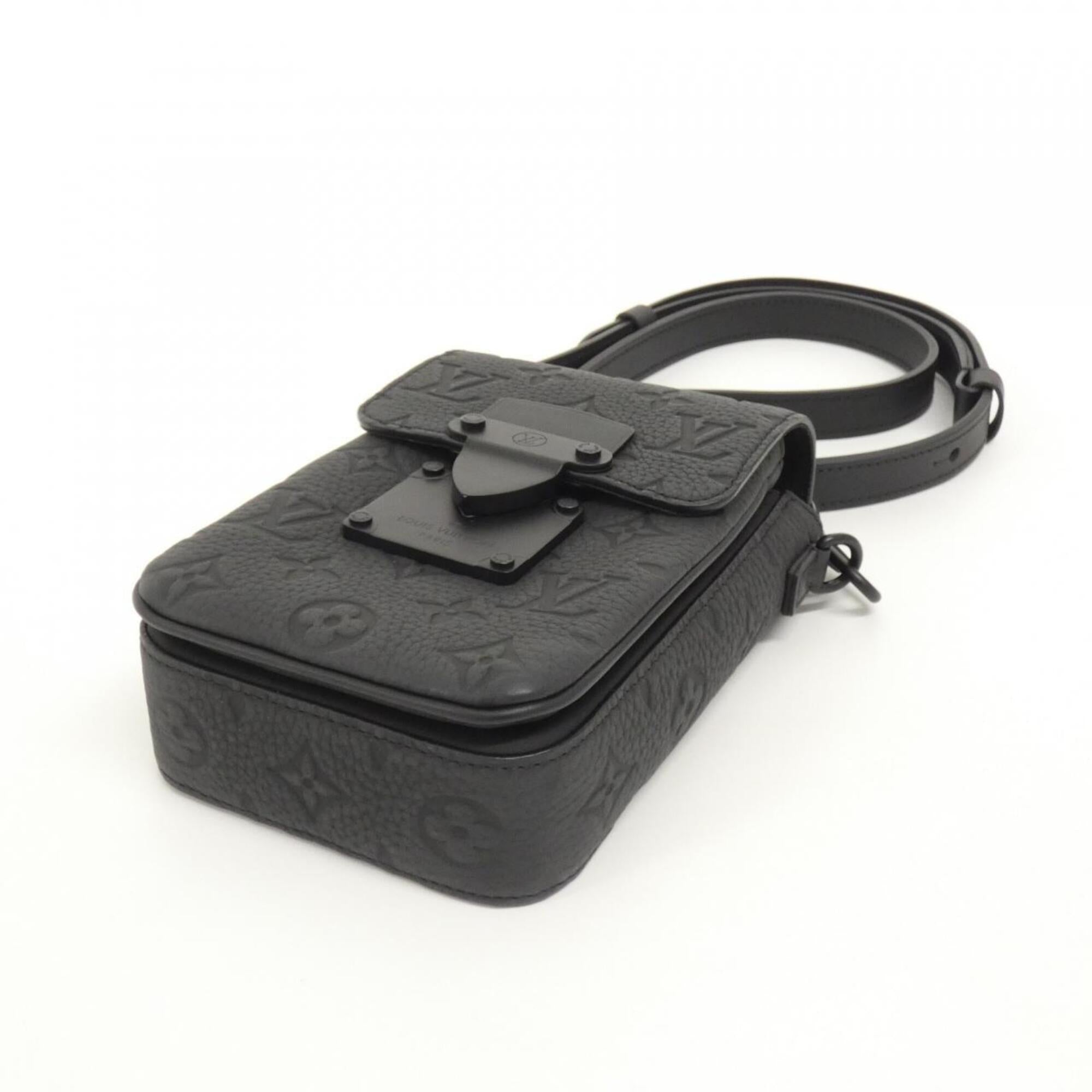Louis Vuitton Black Leather Shoulder Bag (Pre-Owned)