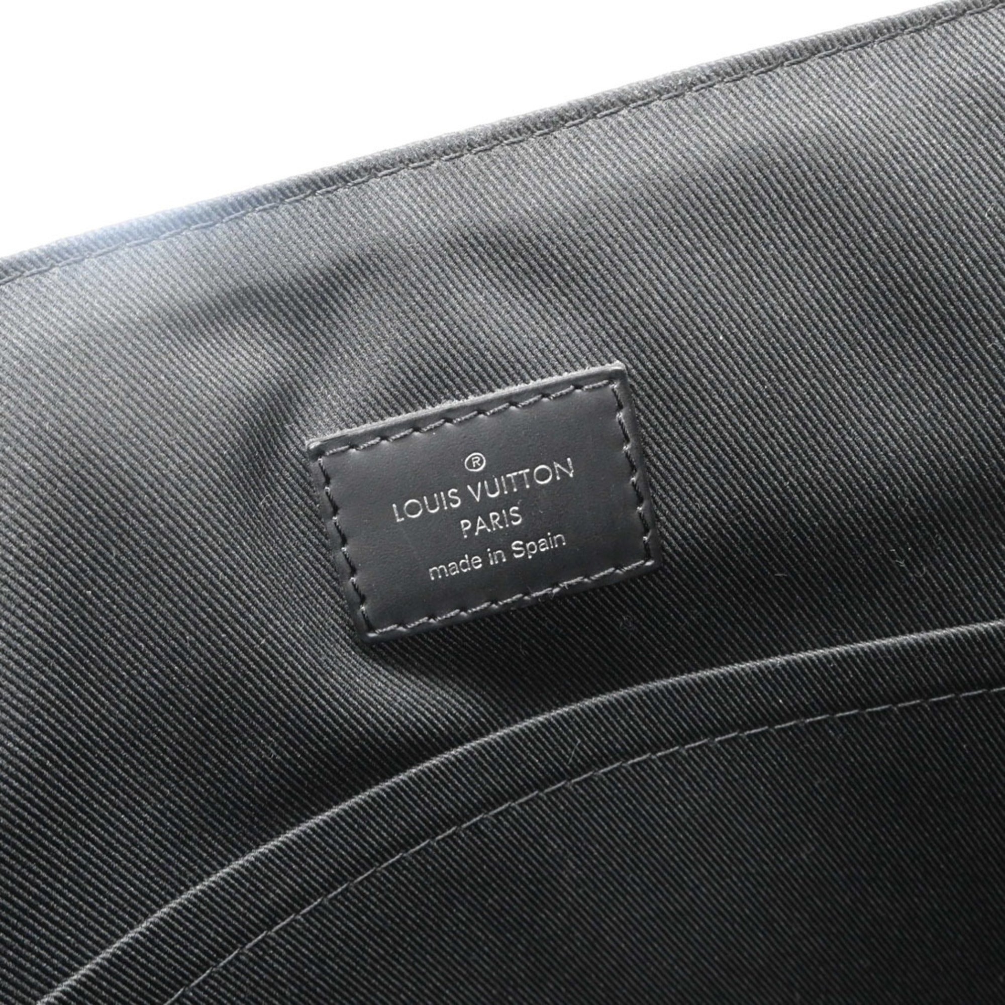 Louis Vuitton Black Monogram Eclipse Messenger Bag Shoulder Bag (Pre-Owned)