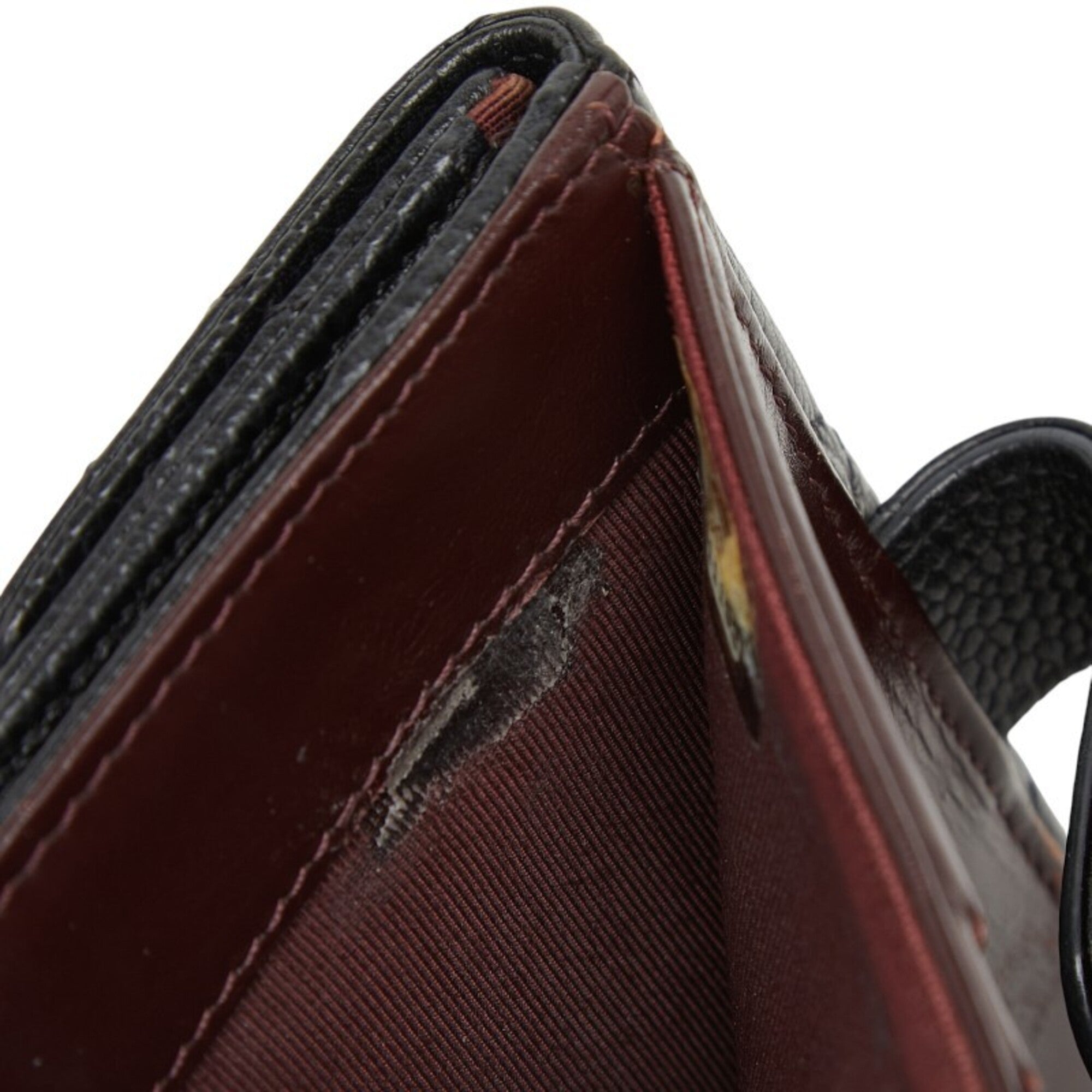 Chanel Black Grained Calfskin Wallet (Bi-Fold) (Pre-Owned)