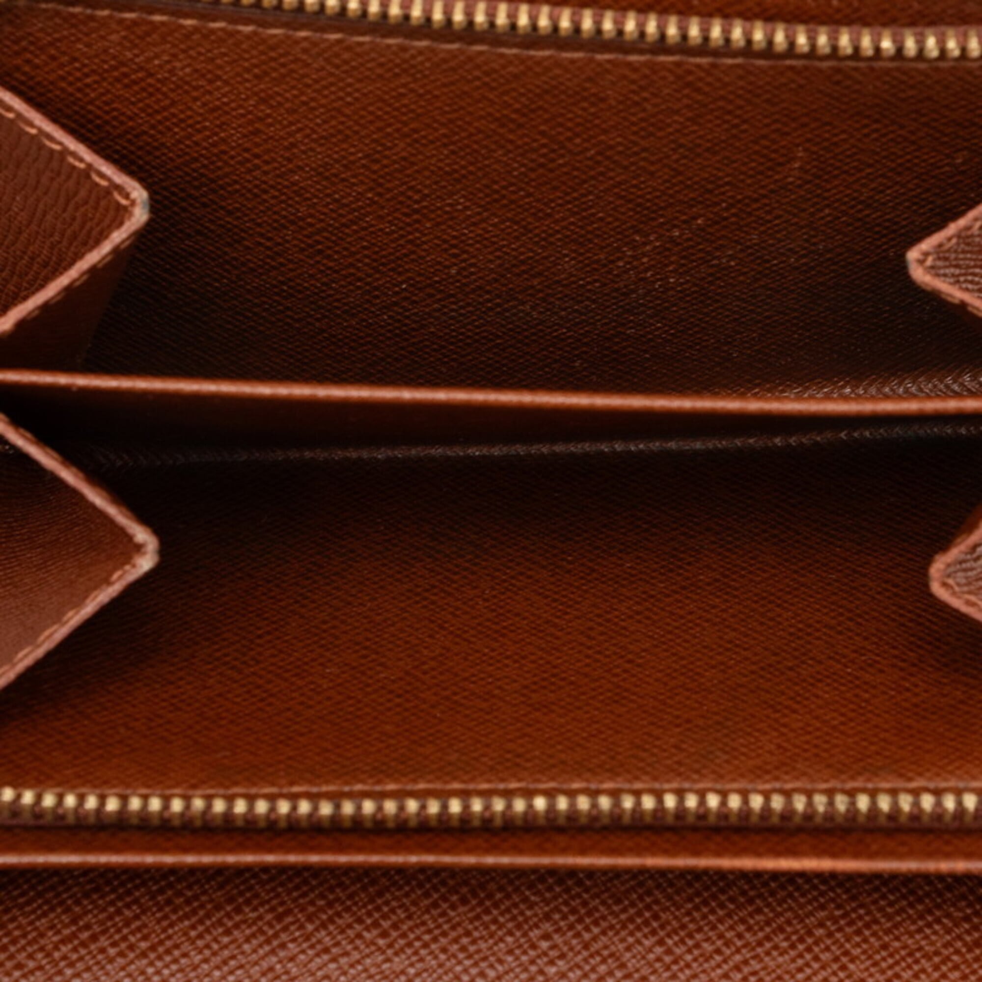 Louis Vuitton Monogram Brown Pvc Leather Wallet (Bi-Fold) (Pre-Owned)