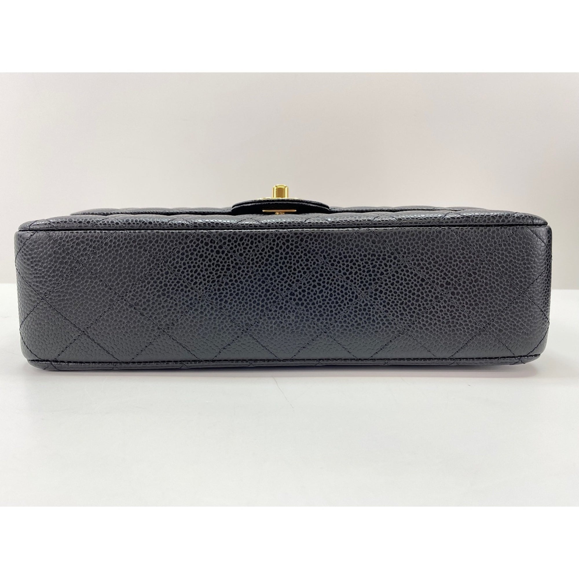 Chanel Matelasse Black Shoulder Bag (Pre-Owned)
