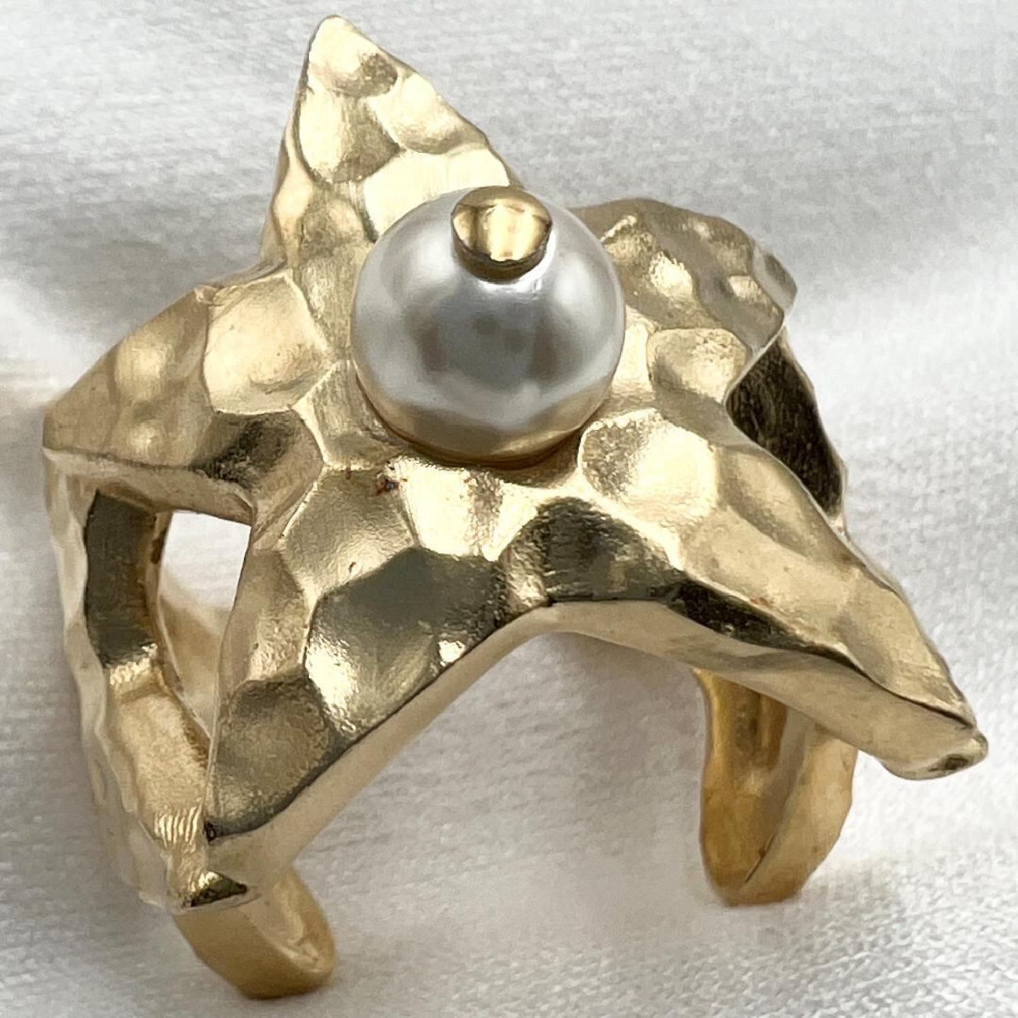 Christian Dior Gold Metal Band Ring (Pre-Owned)