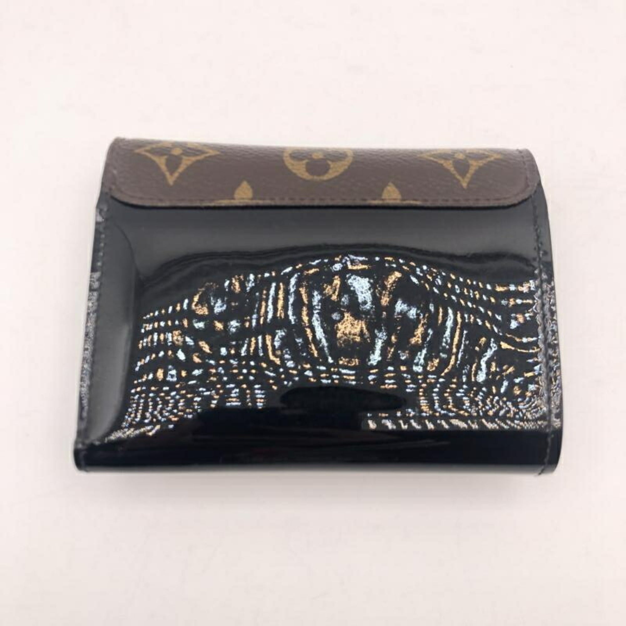 Louis Vuitton Brown (Pre-Owned)