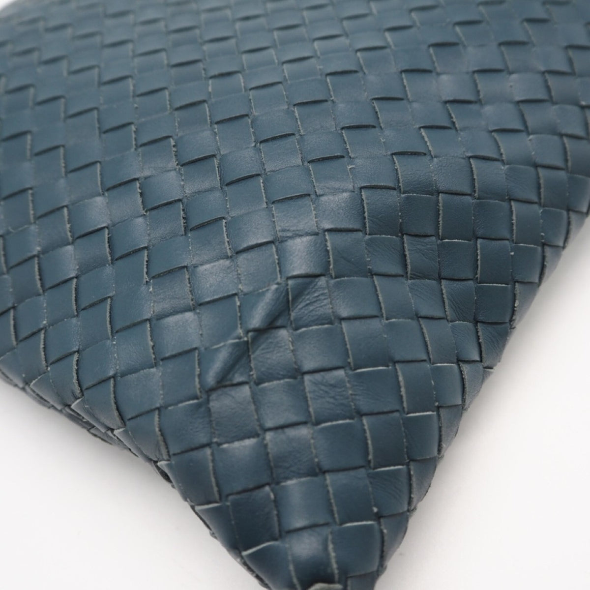 Bottega Veneta Intrecciato Green Leather Shoulder Bag (Pre-Owned)