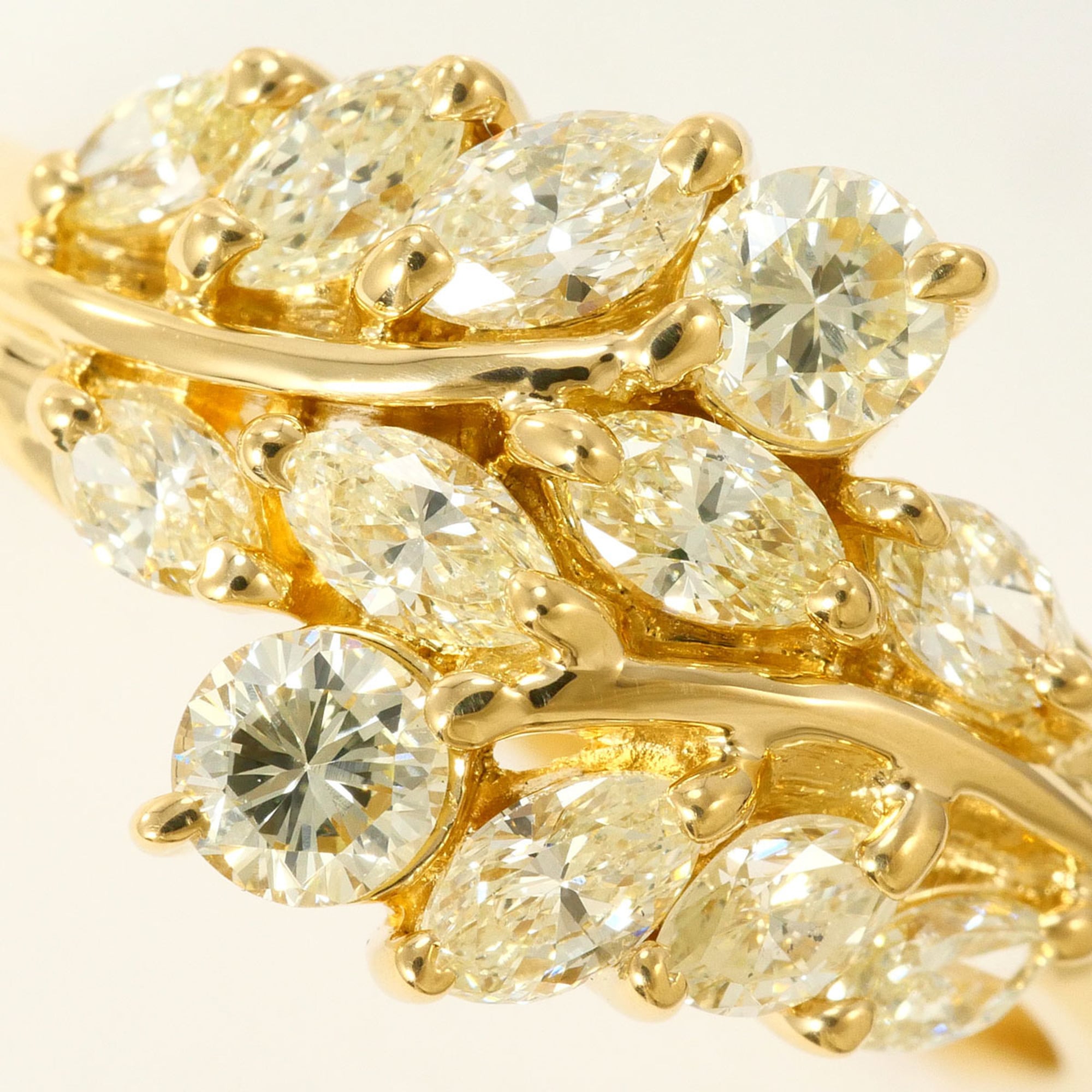 Unbranded Yellow Yellow Gold Yellow Gold (18K) Band Ring (Pre-Owned)