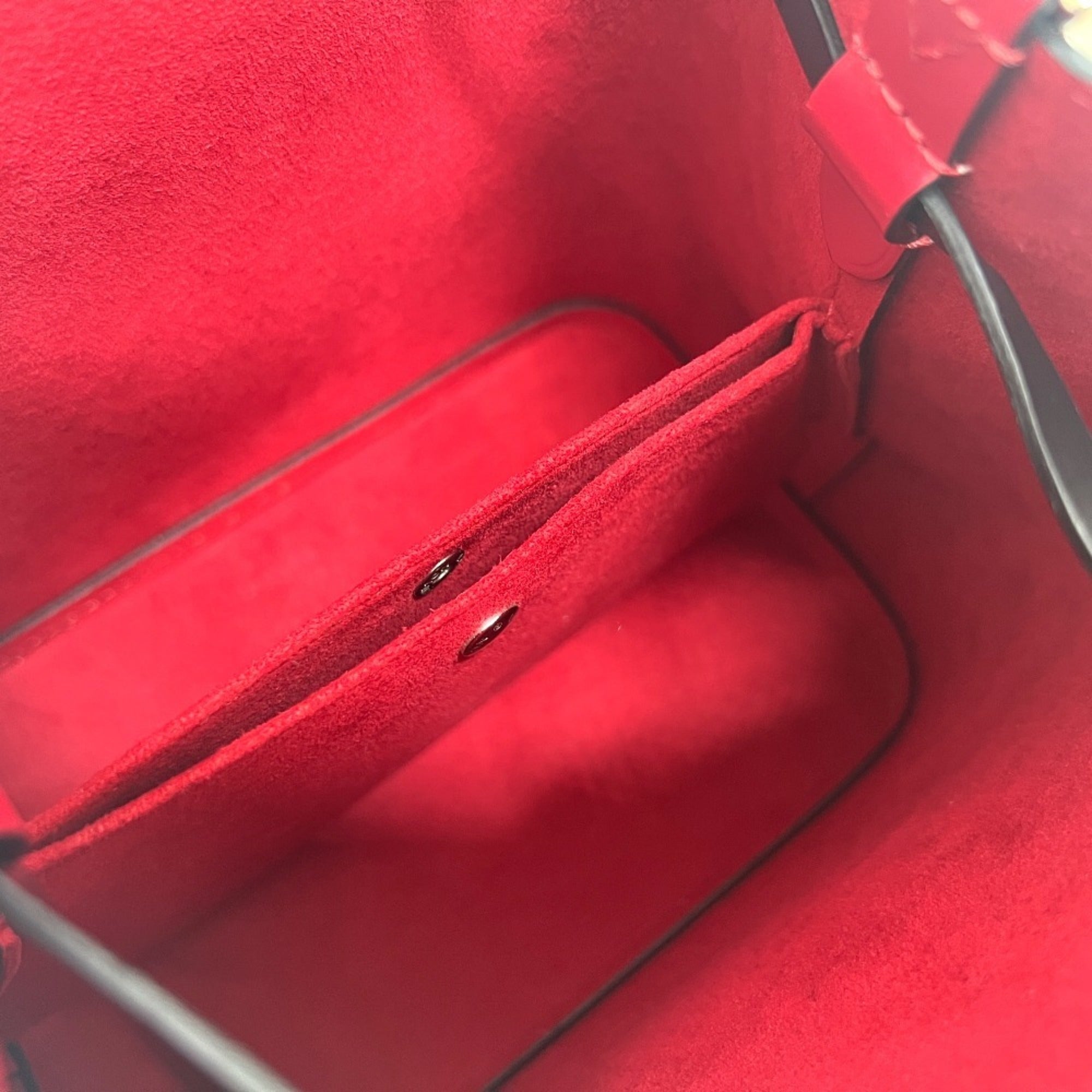 Louis Vuitton Black Red Color Tricolor White Epi Leather Shoulder Bag (Pre-Owned)
