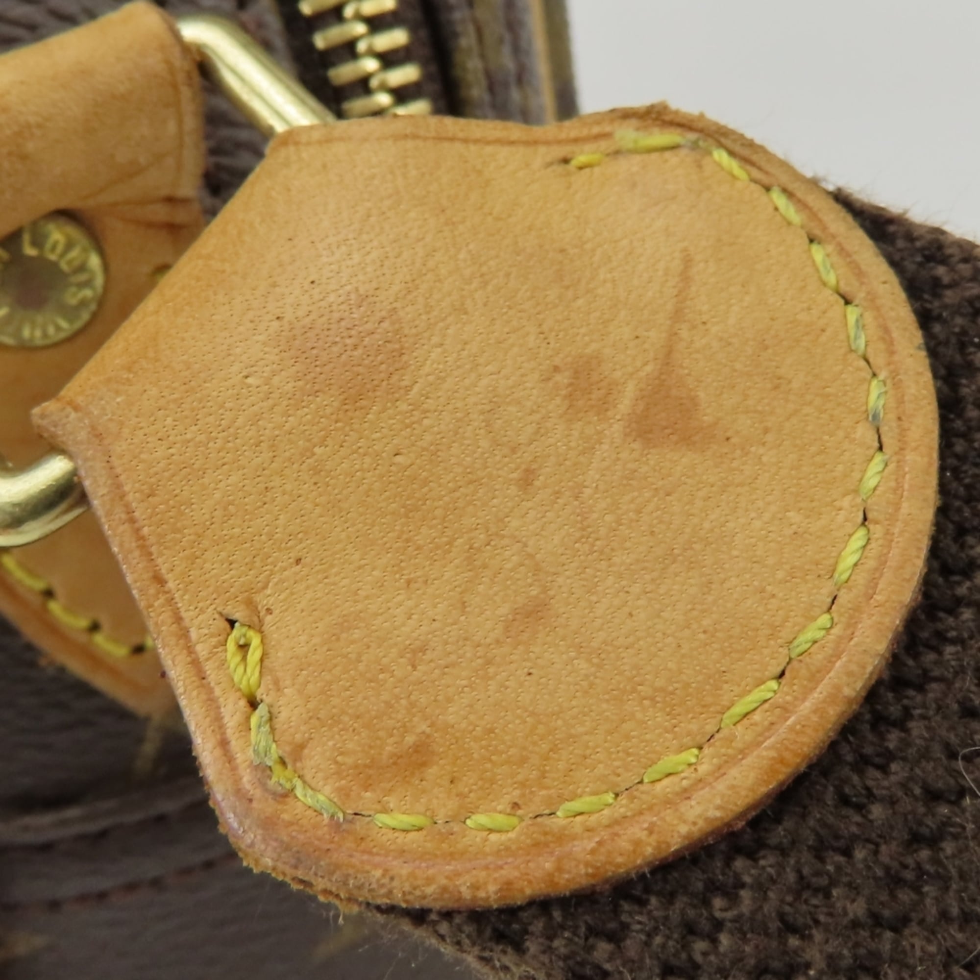 Louis Vuitton Brown Monogram Leather Shoulder Bag (Pre-Owned)