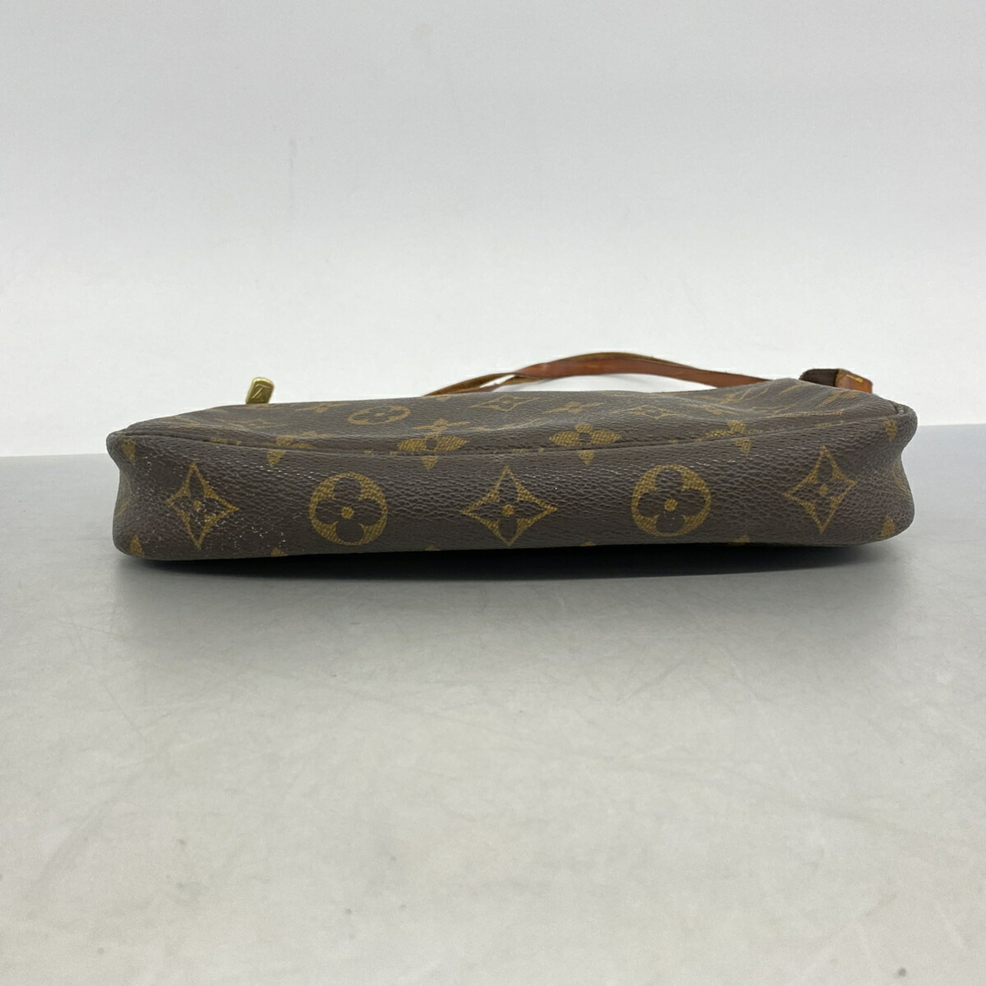 Louis Vuitton Brown Pouch (Pre-Owned)
