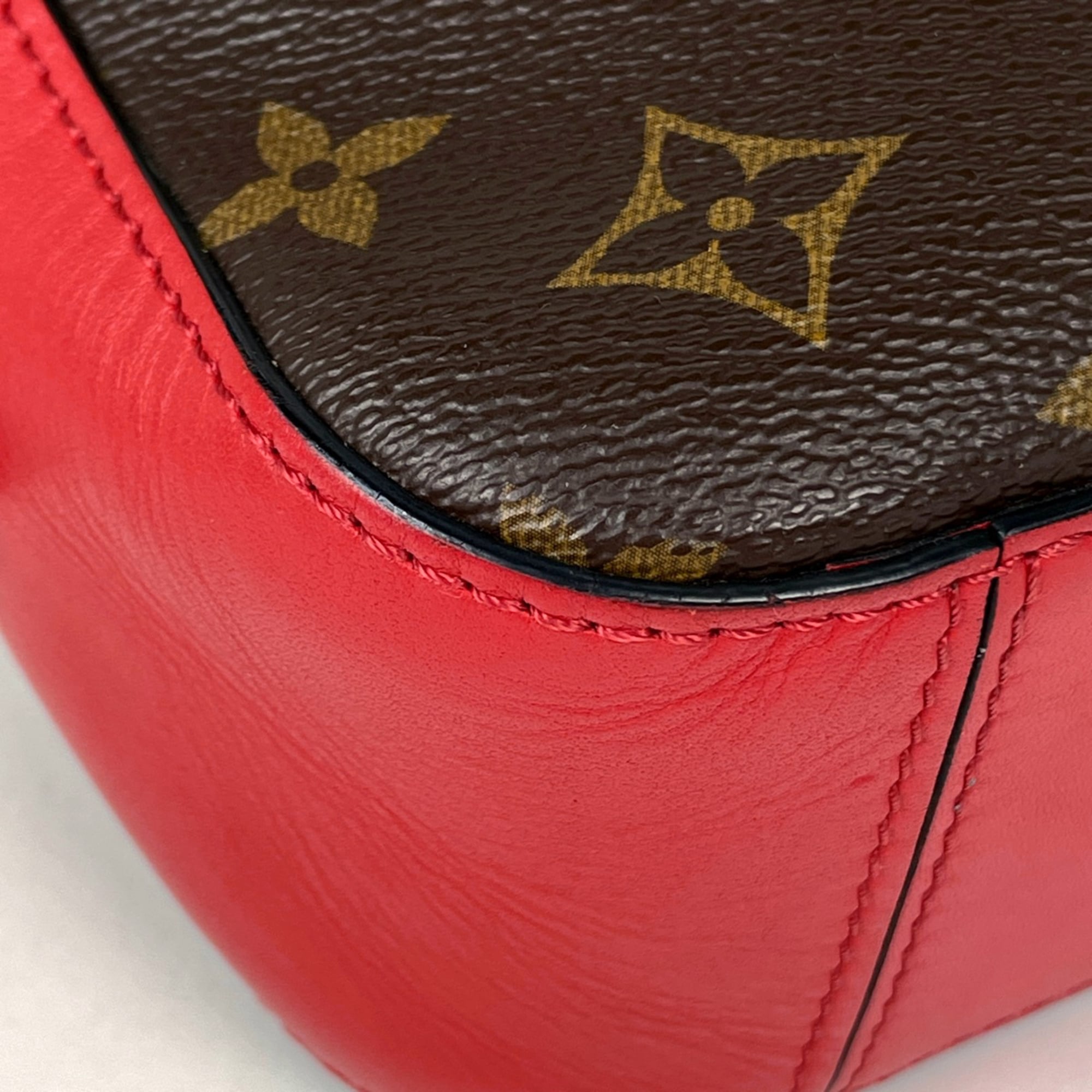 Louis Vuitton Brown Coquelicots Red Color Monogram Shoulder Bag (Pre-Owned)