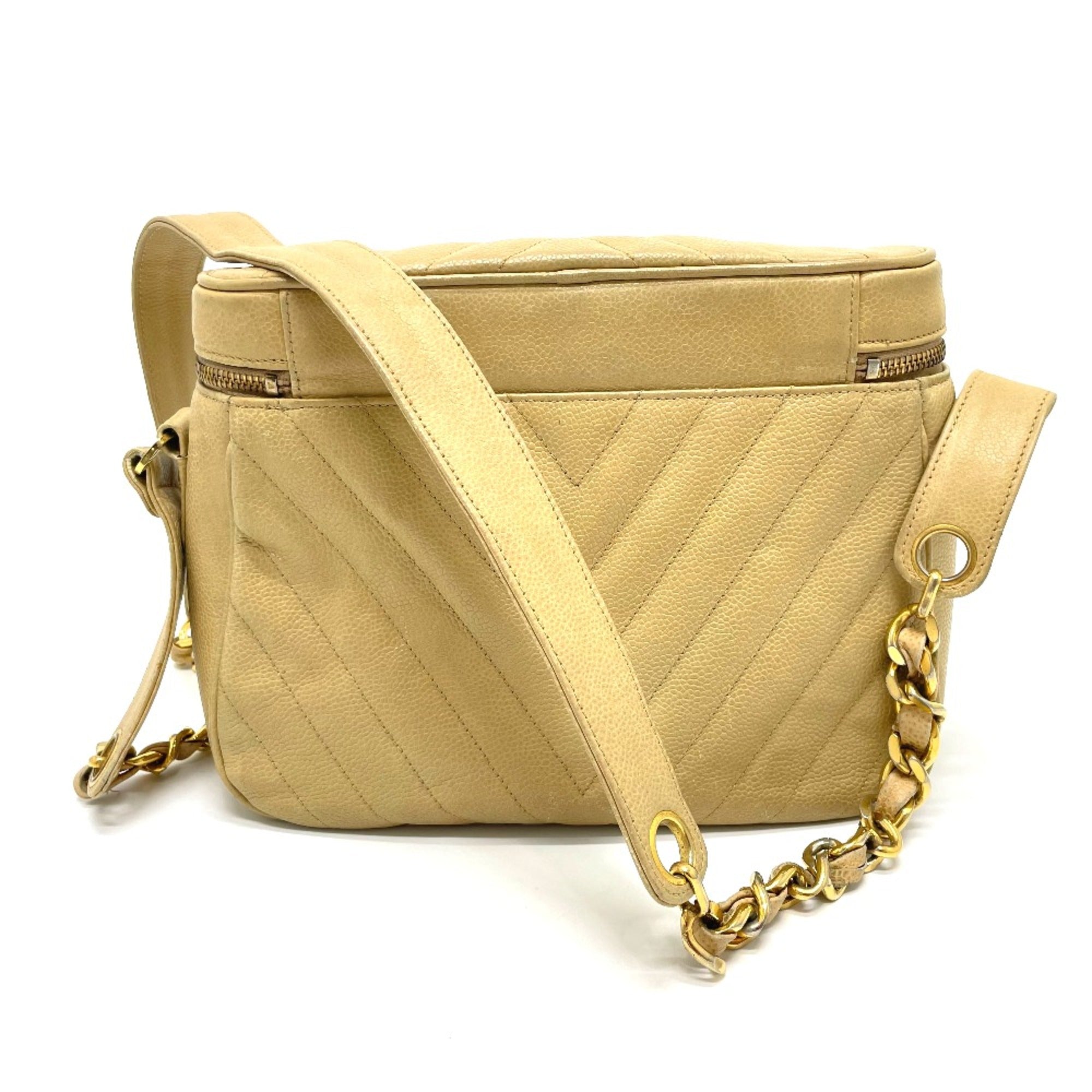 Chanel Beige Leather Shoulder Bag (Pre-Owned)
